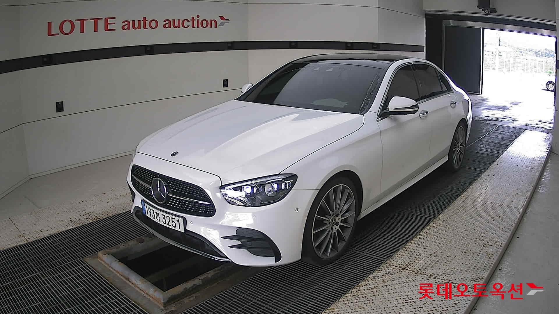 Mercedes-Benz Mercedes-Benz E350 4MATIC id 3052608 из Кореи 14