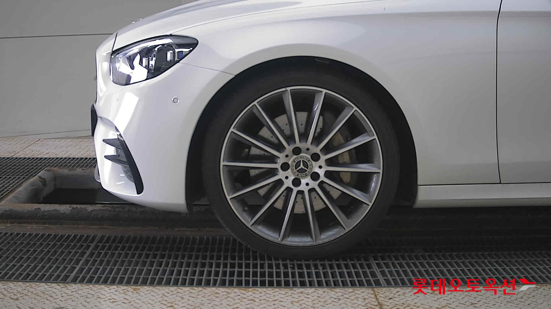 Mercedes-Benz Mercedes-Benz E350 4MATIC id 3052608 из Кореи 21