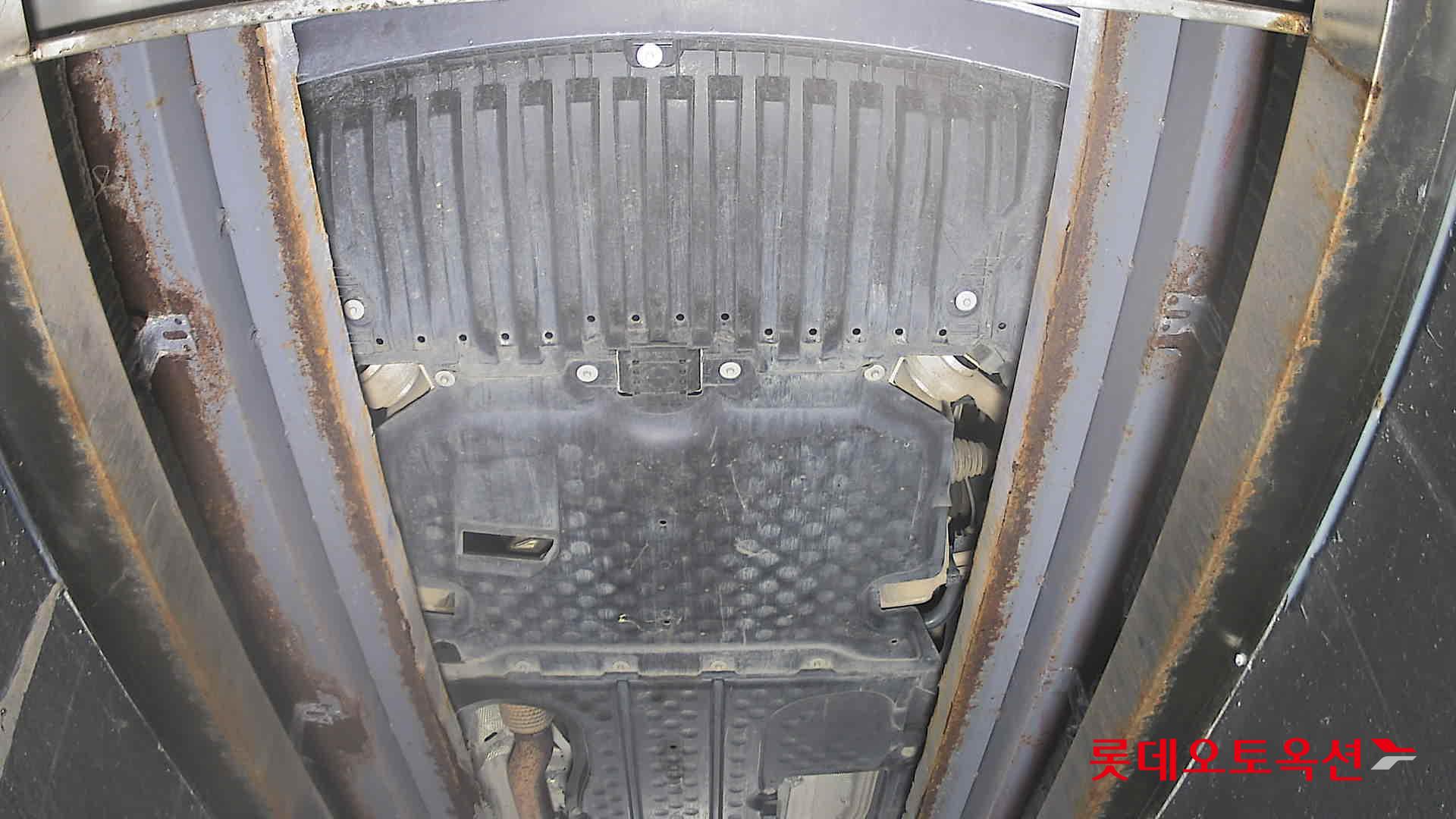 Mercedes-Benz Mercedes-Benz E350 4MATIC id 3052608 из Кореи 26