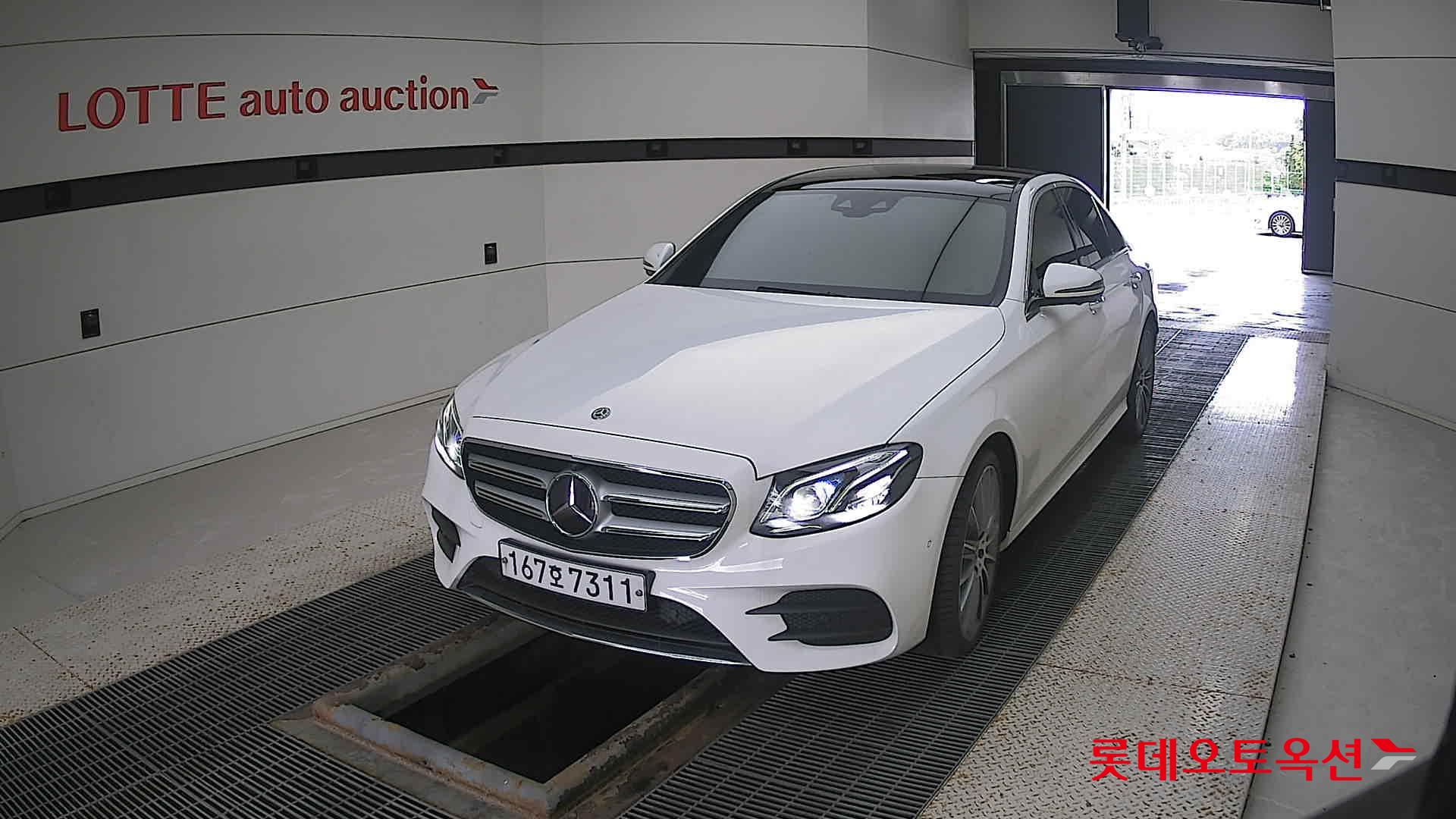 Mercedes-Benz Benz E350 4Matic 2020 Белый из Кореи