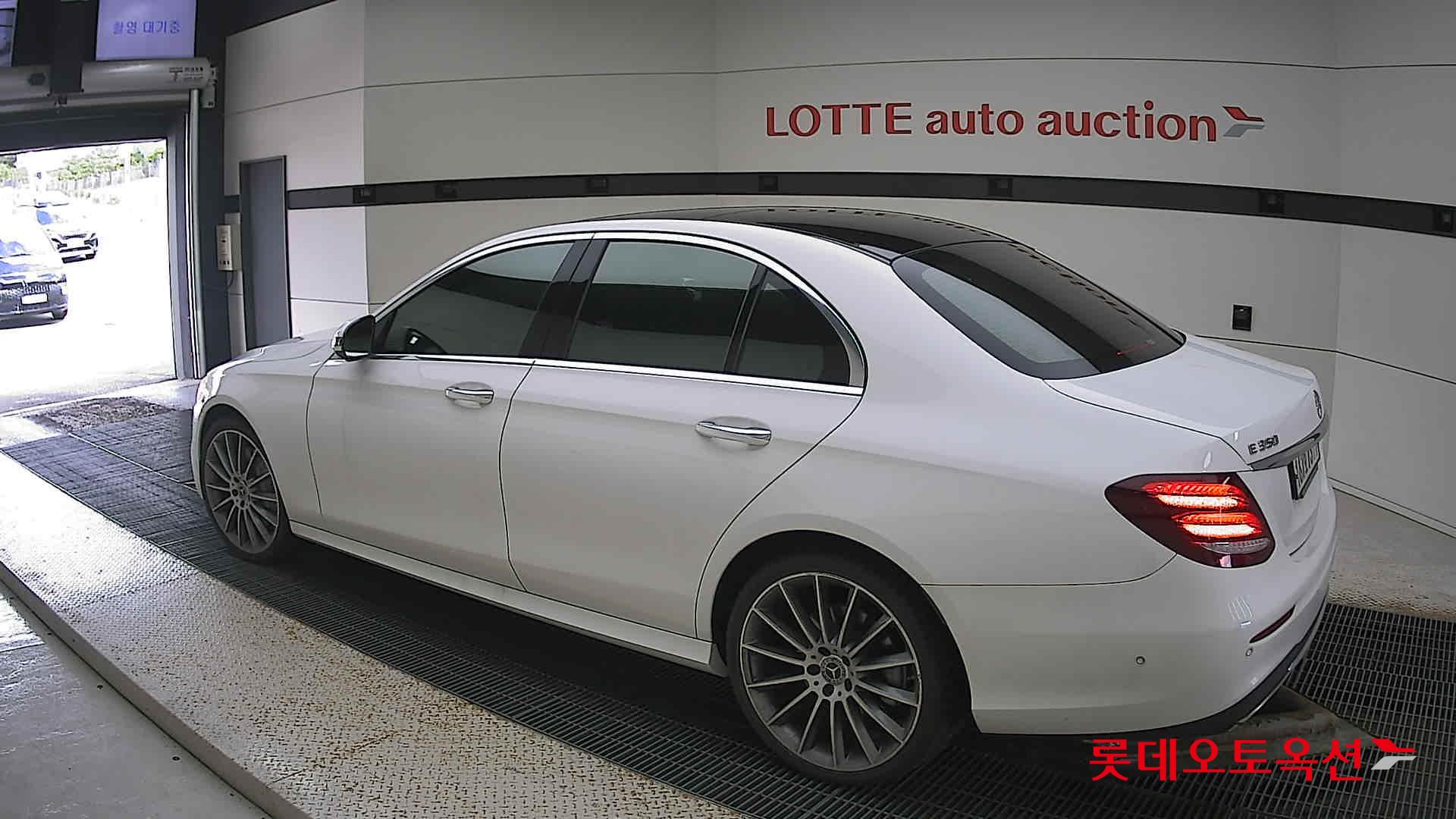 Mercedes-Benz Benz E350 4Matic id 3052609 из Кореи 10