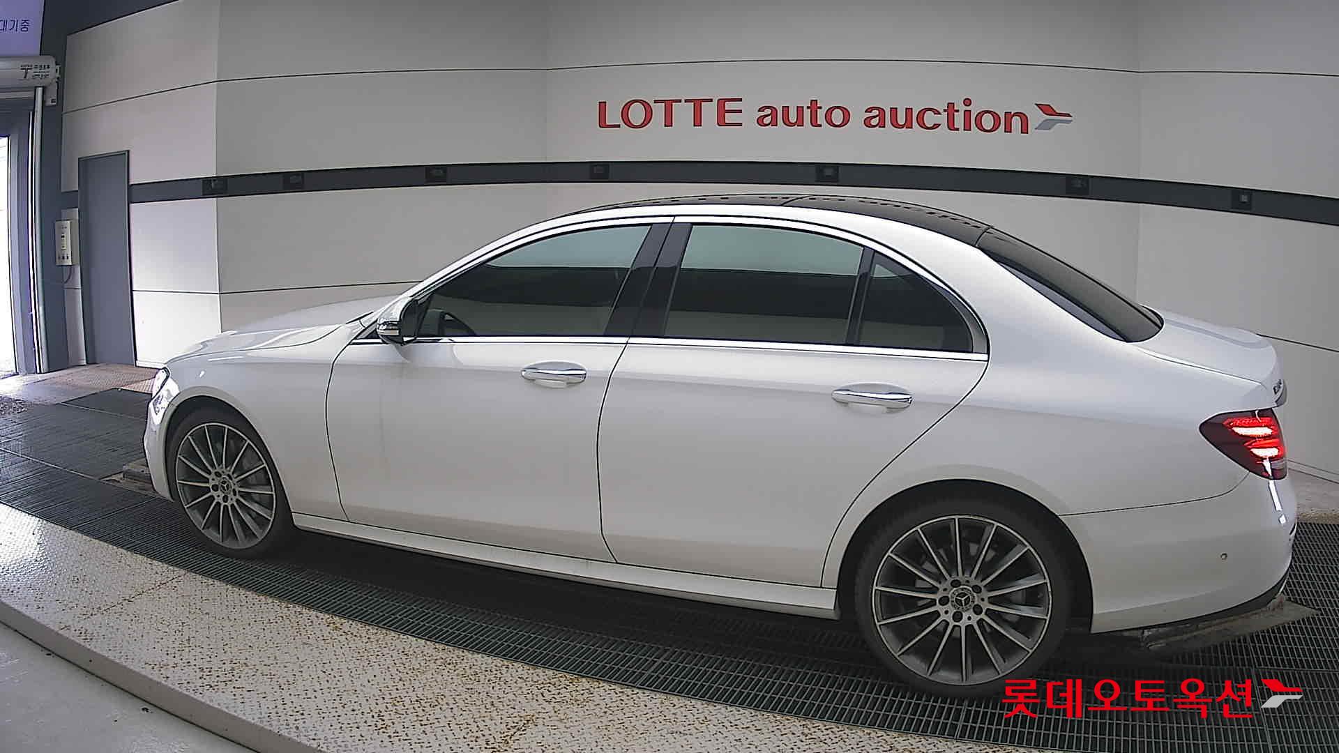 Mercedes-Benz Benz E350 4Matic id 3052609 из Кореи 11