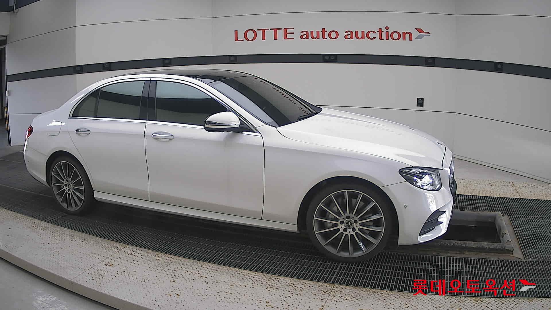 Mercedes-Benz Benz E350 4Matic id 3052609 из Кореи 17