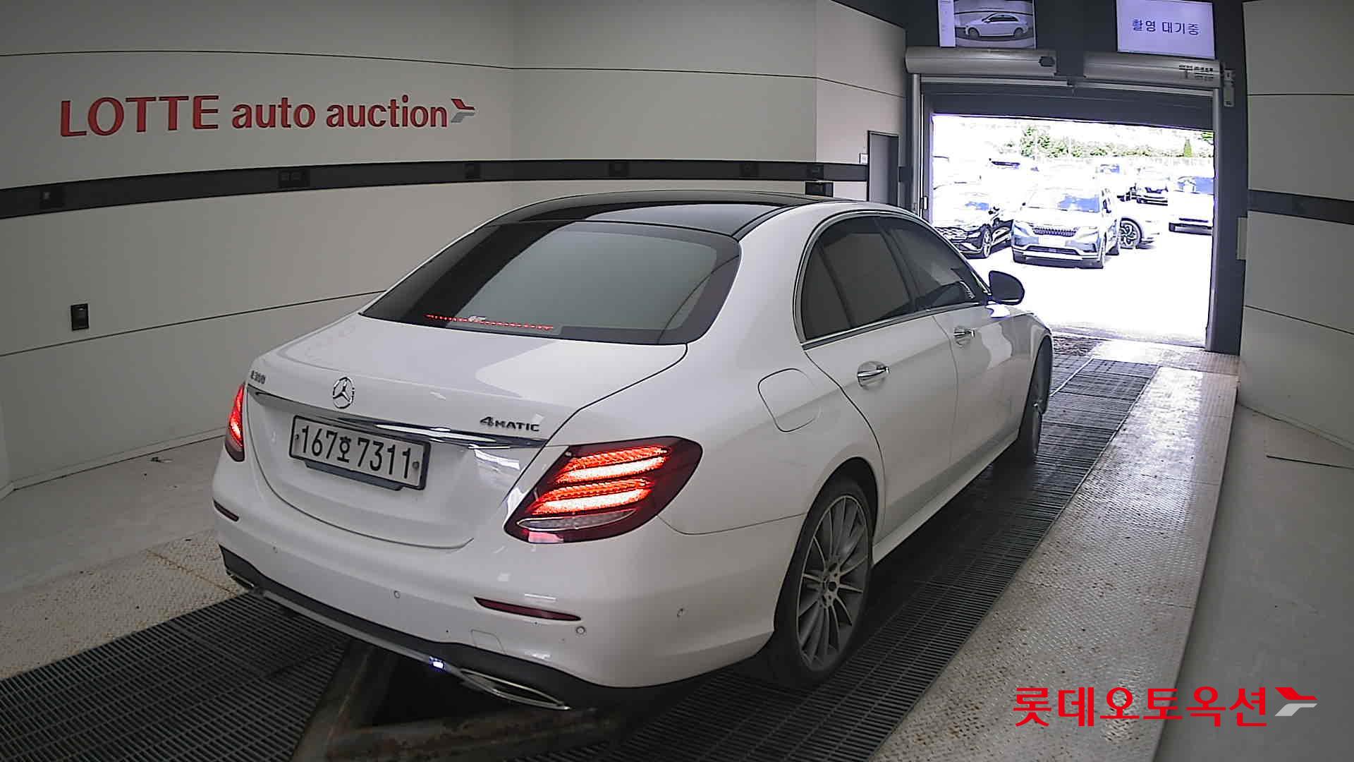 Mercedes-Benz Benz E350 4Matic id 3052609 из Кореи 20