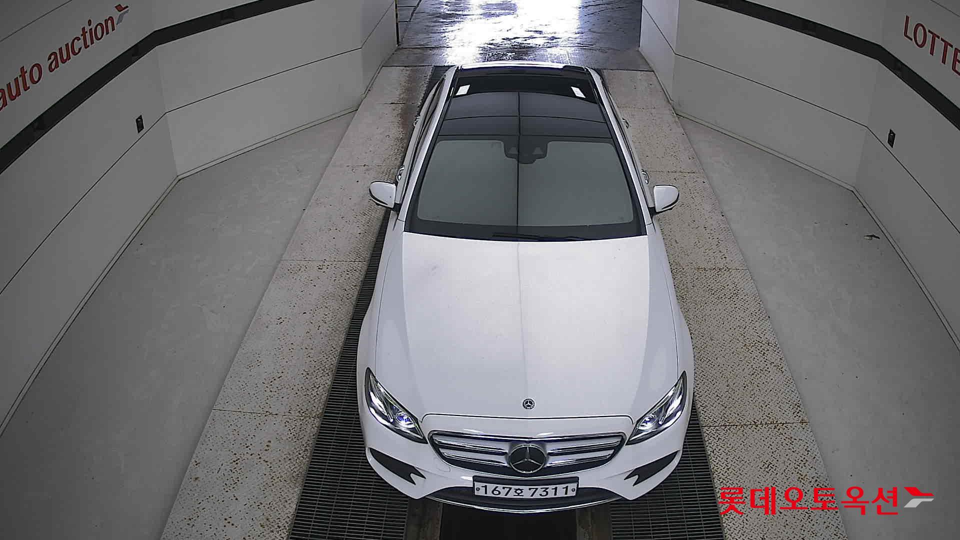 Mercedes-Benz Benz E350 4Matic id 3052609 из Кореи 25