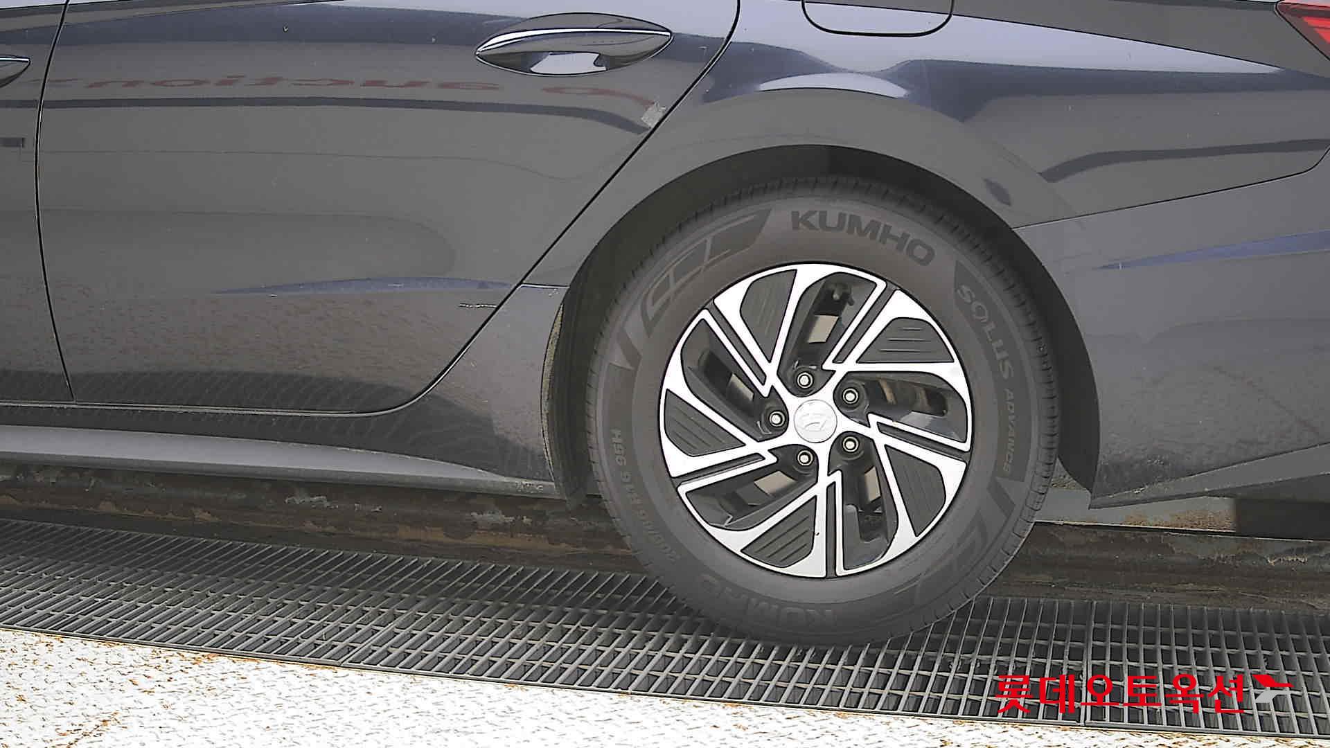 Hyundai Sonata Hybrid id 3052542 из Кореи 22