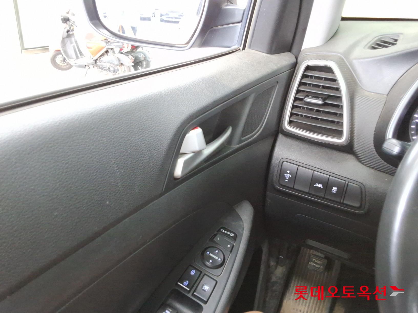 Hyundai Tucson id 3062766 из Кореи 28