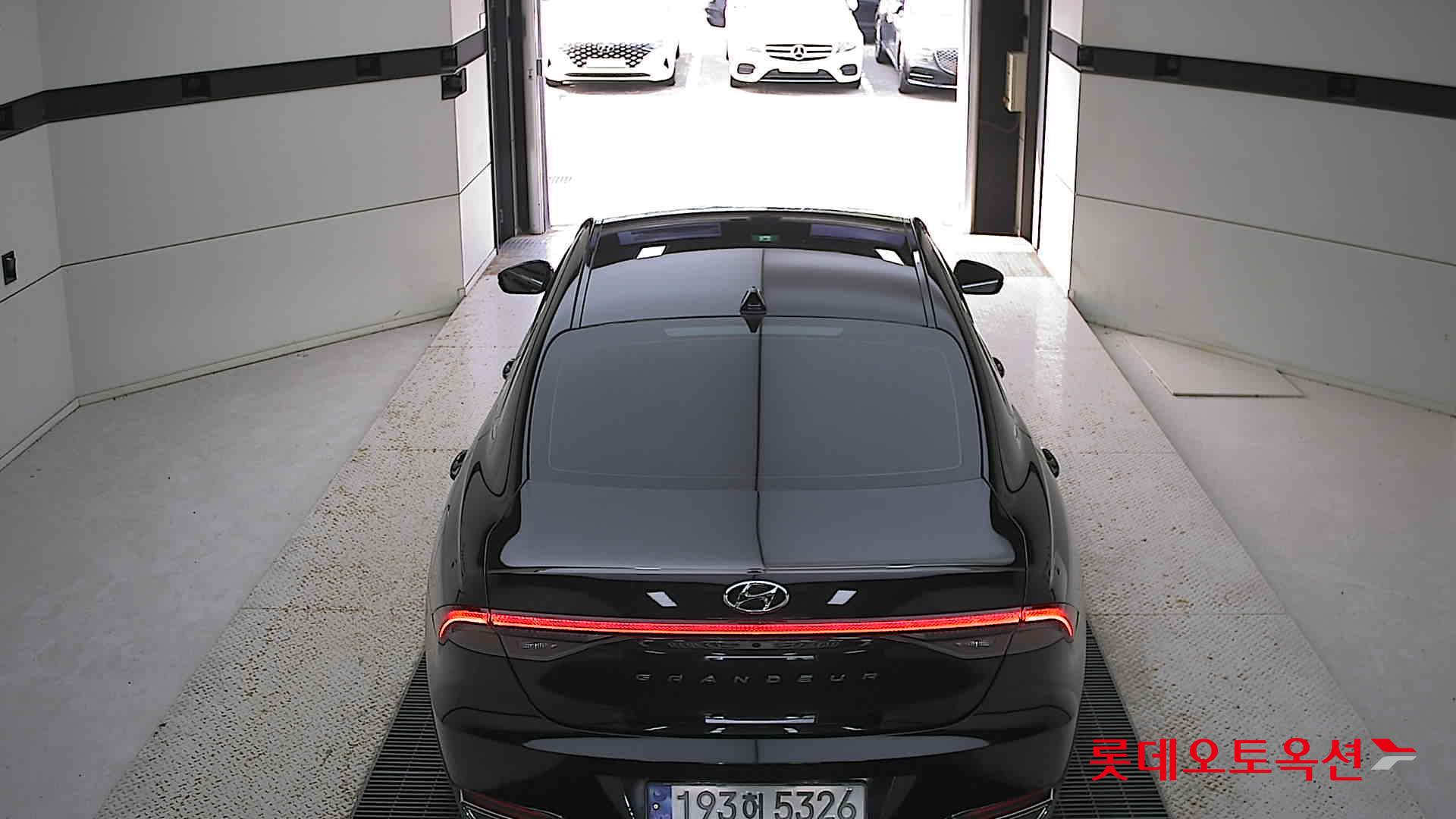 Hyundai Grandeur 2023 Abyss Black Pearl из Кореи, фото 5