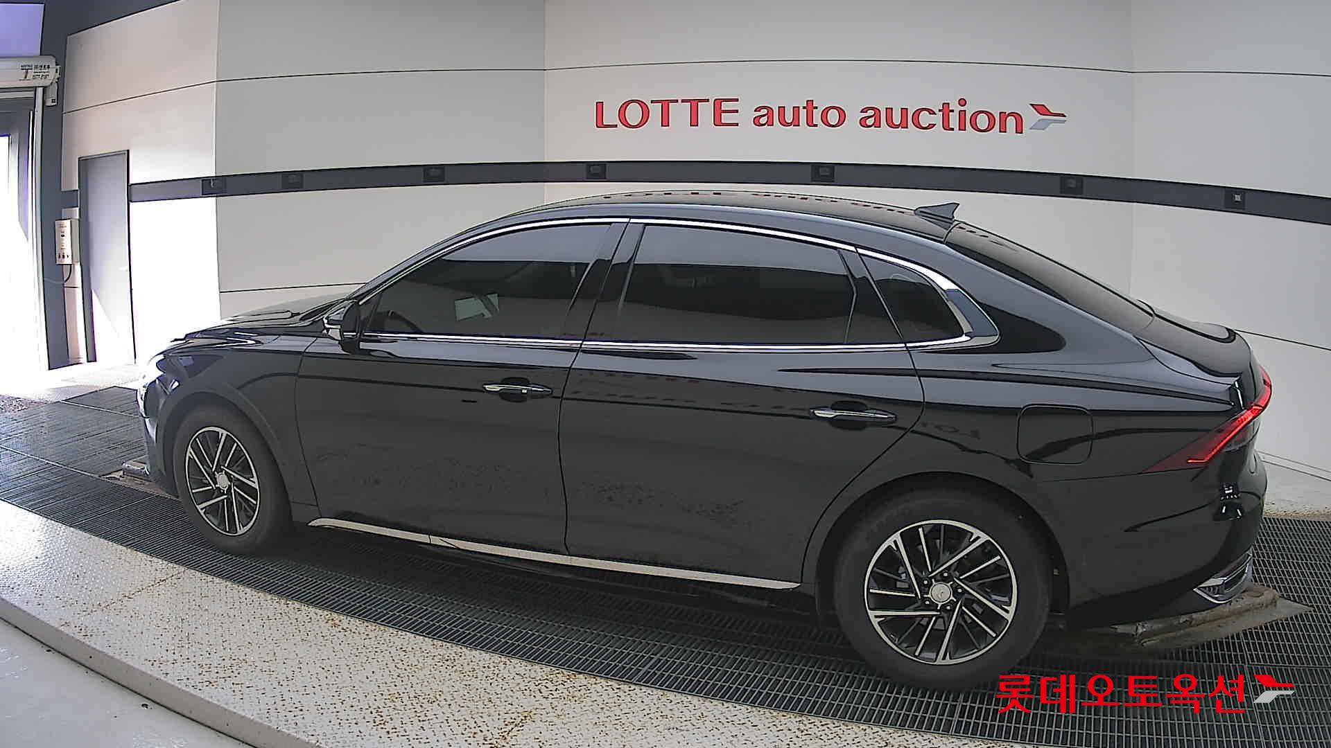 Hyundai Grandeur id 3062739 из Кореи 11