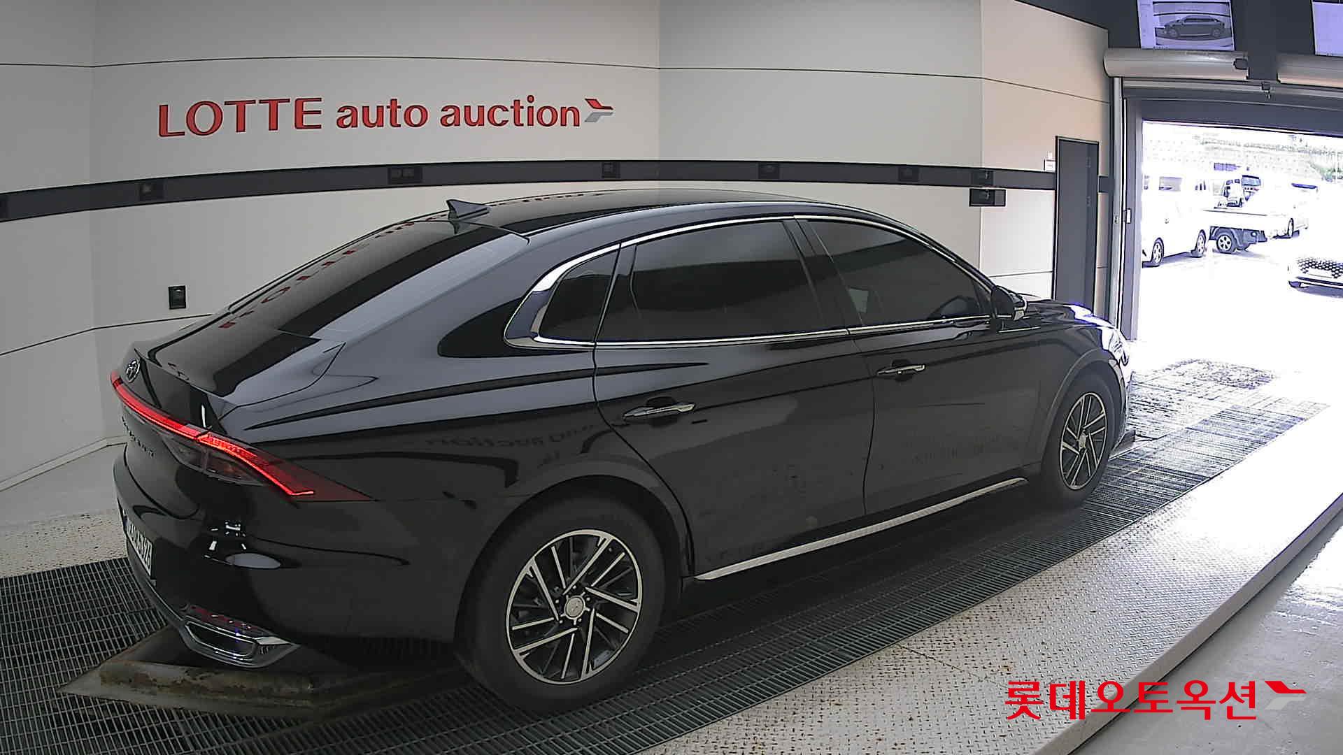 Hyundai Grandeur id 3062739 из Кореи 19