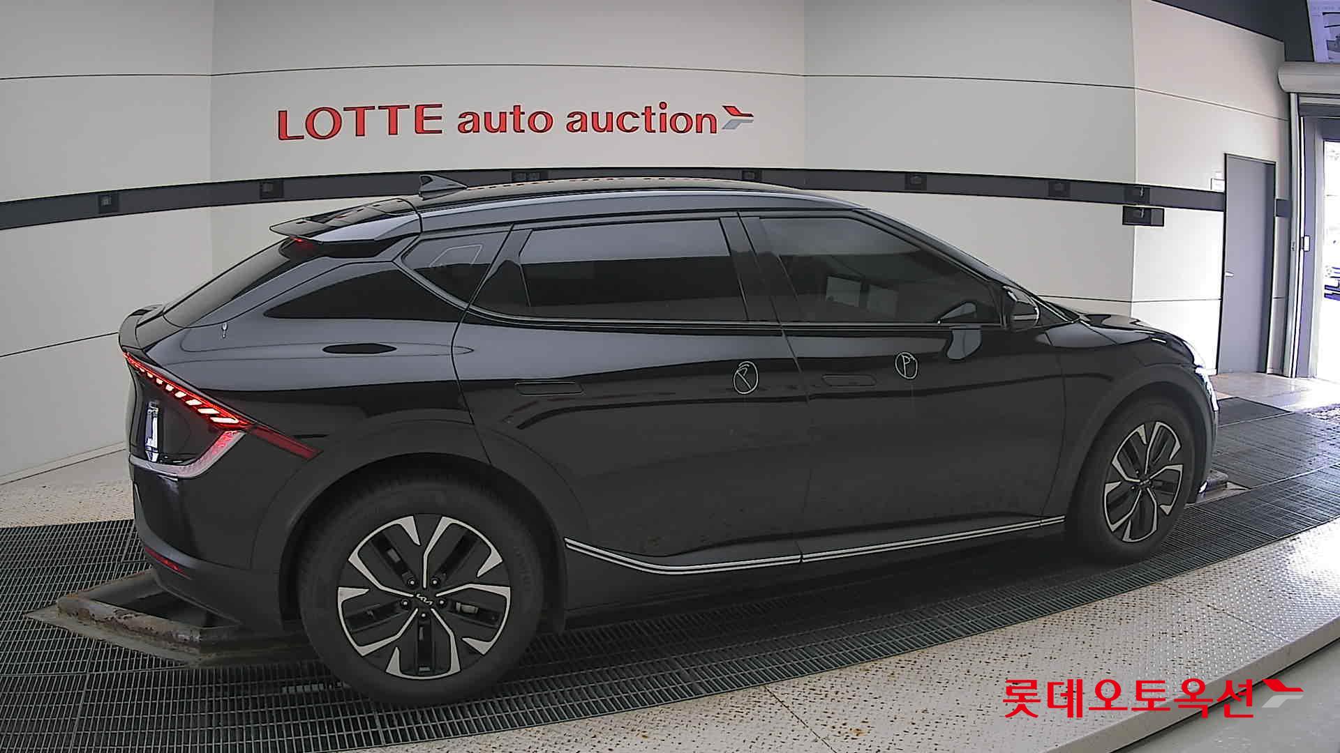 Kia EV6 id 3097977 из Кореи 18