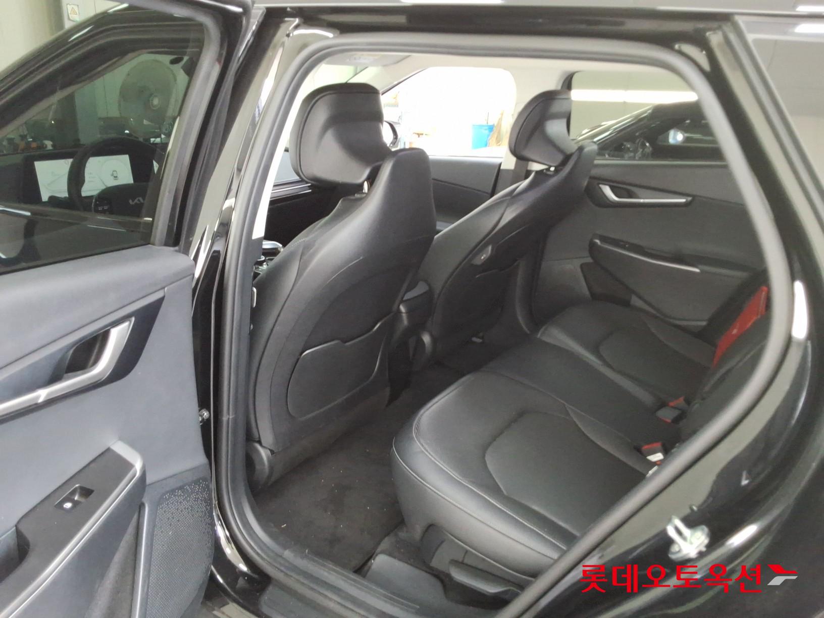 Kia EV6 id 3097977 из Кореи 35