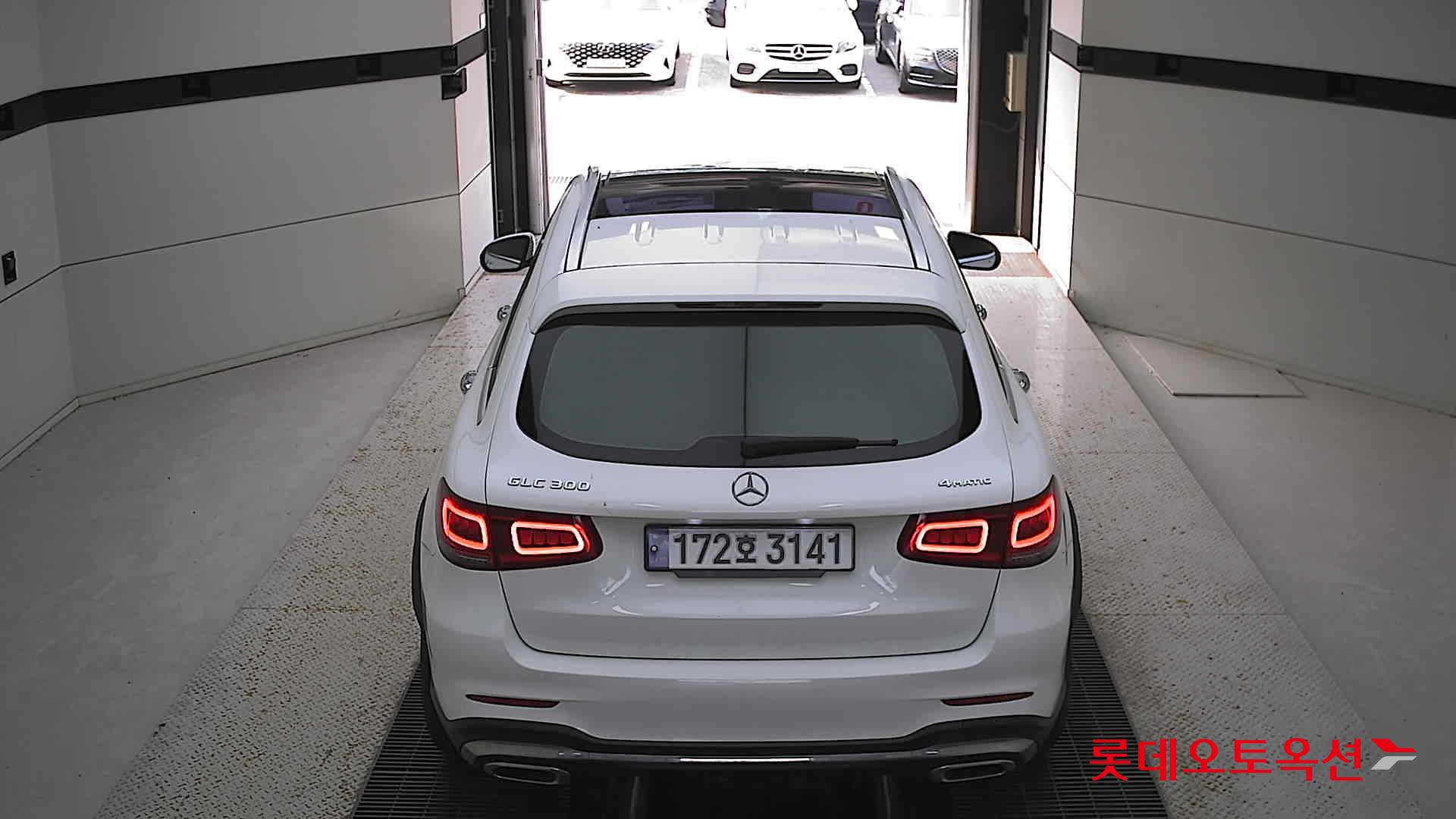 Mercedes-Benz Mercedes-Benz GLC300 4MATIC 2022 149-POLAR WHITE (BENZ) из Кореи, фото 5