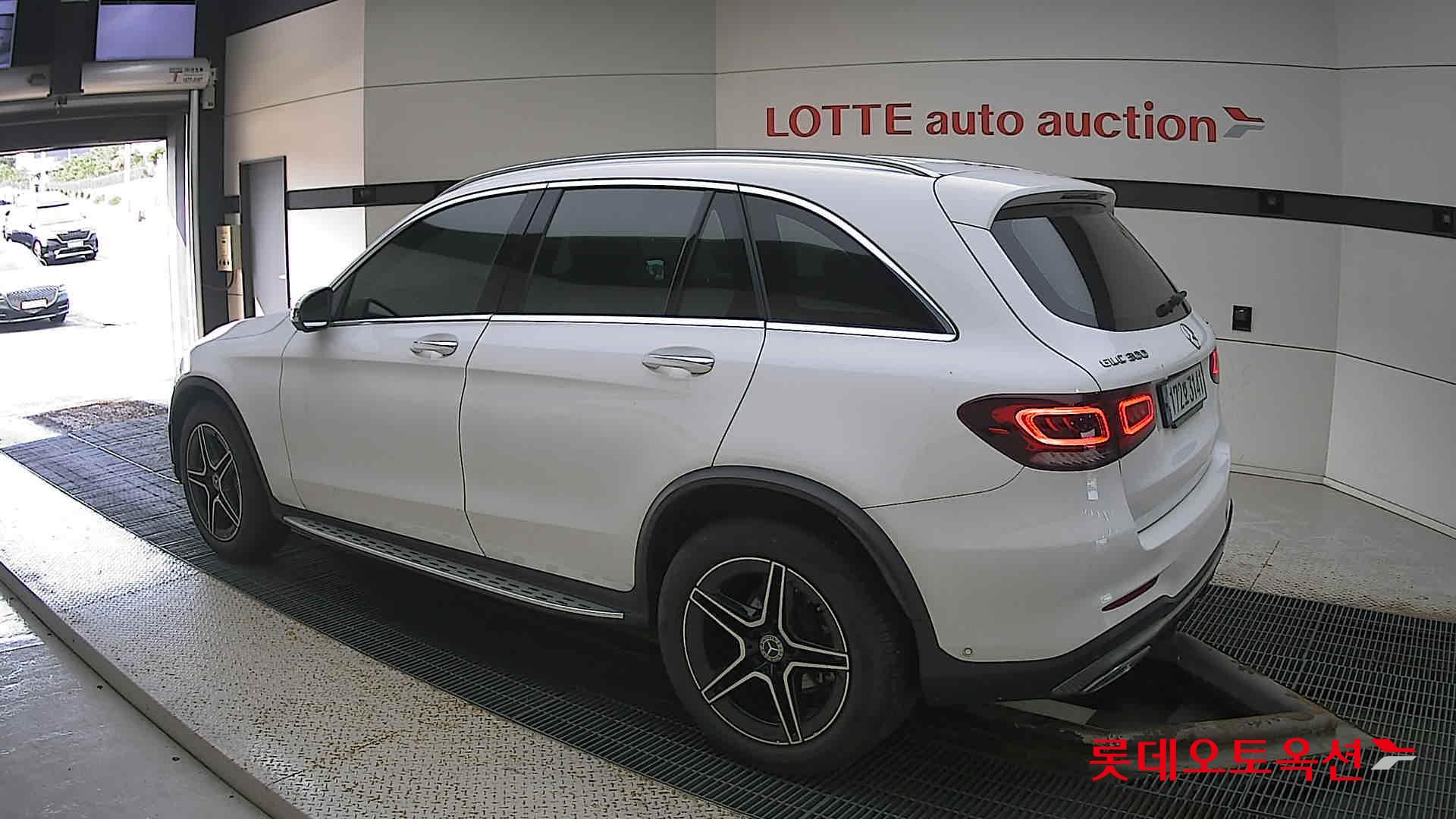 Mercedes-Benz Mercedes-Benz GLC300 4MATIC id 3062822 из Кореи 10