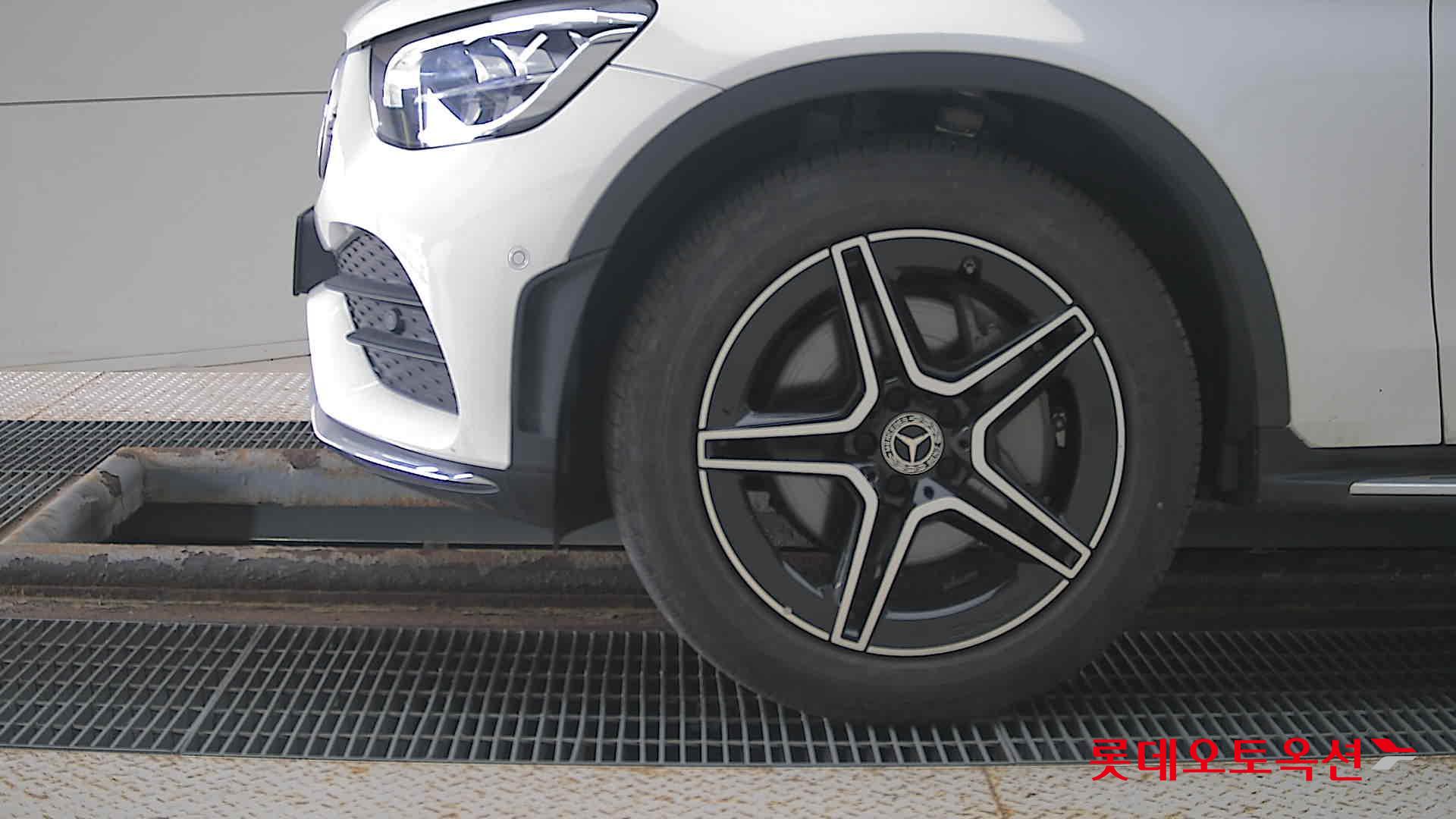 Mercedes-Benz Mercedes-Benz GLC300 4MATIC id 3062822 из Кореи 21