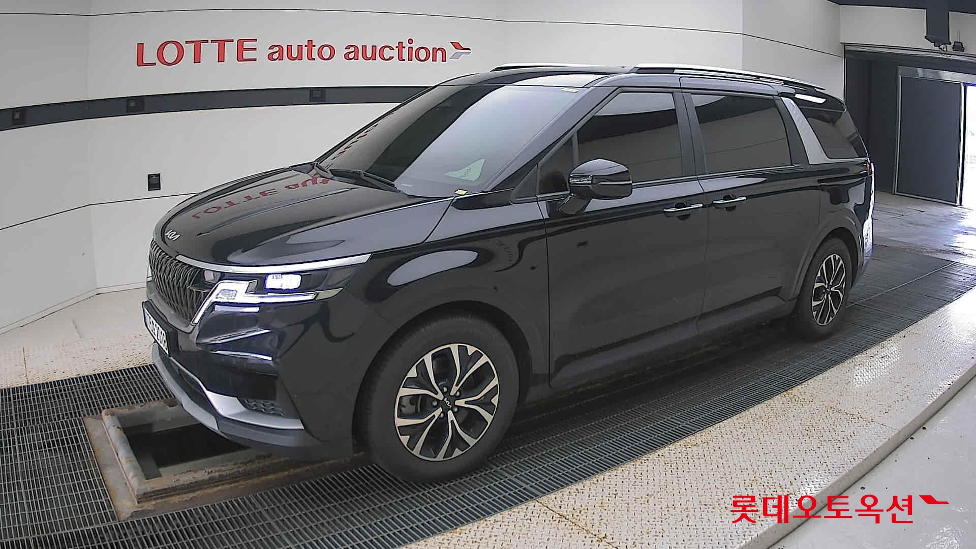 Kia Carnival id 3097970 из Кореи 13