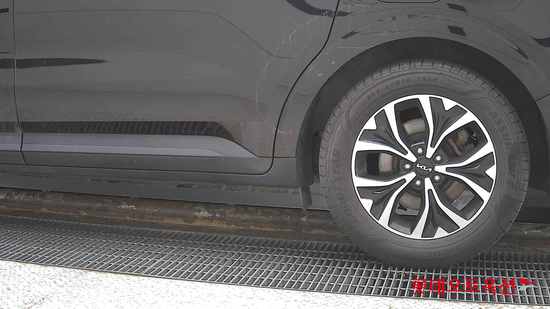 Kia Carnival id 3097970 из Кореи 22