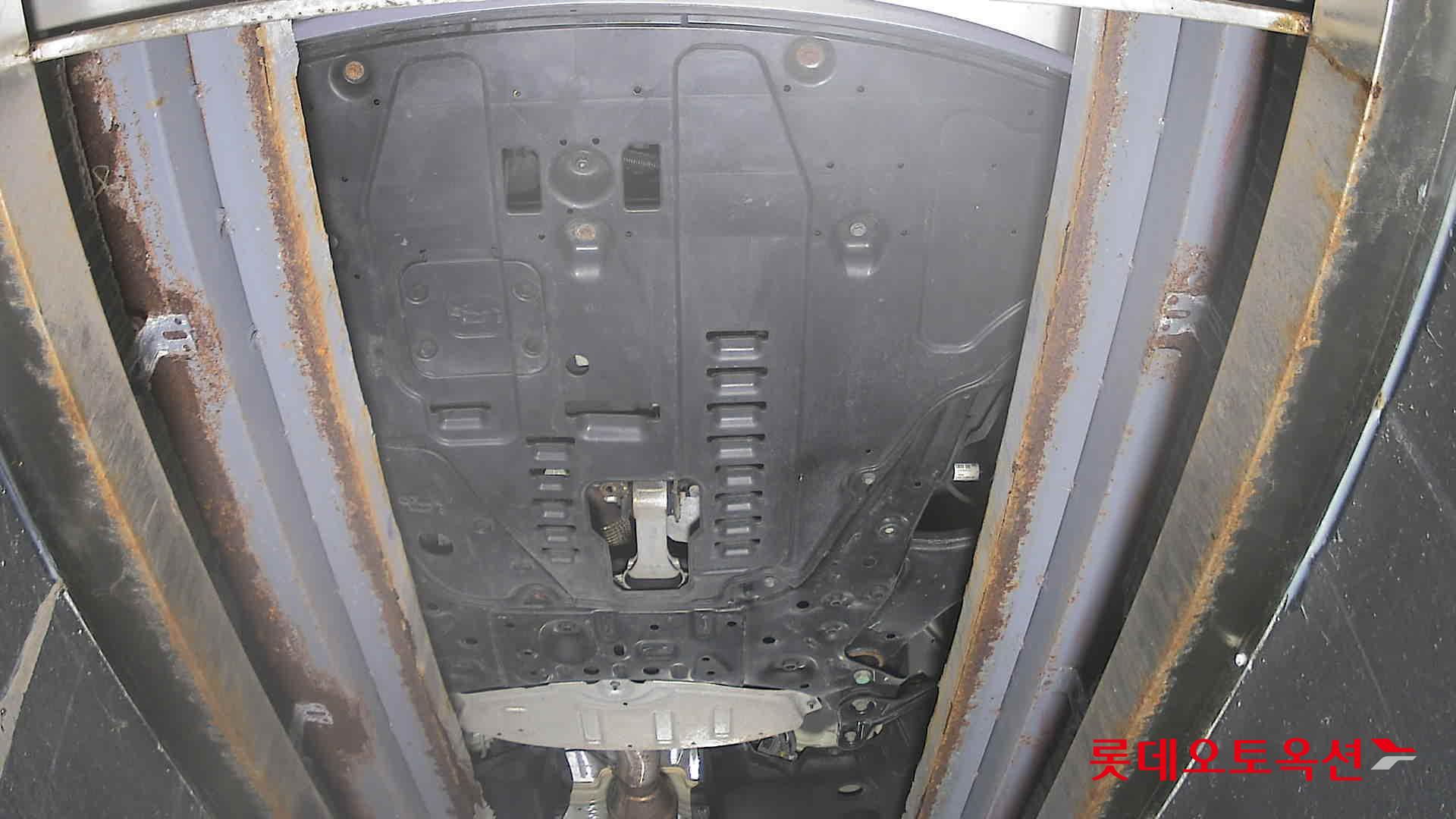 Kia Carnival id 3097970 из Кореи 26