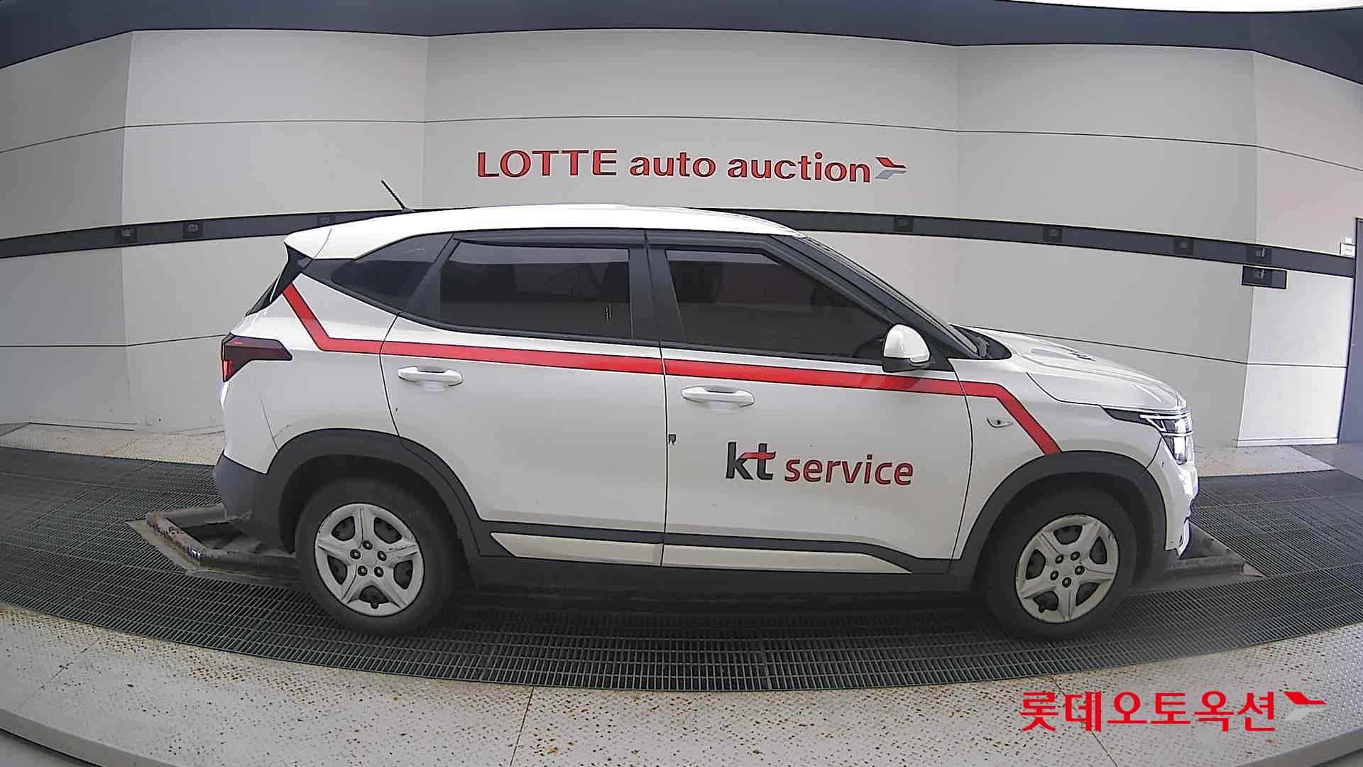 Kia Seltos 2020 Snow White Pearl из Кореи, фото 3