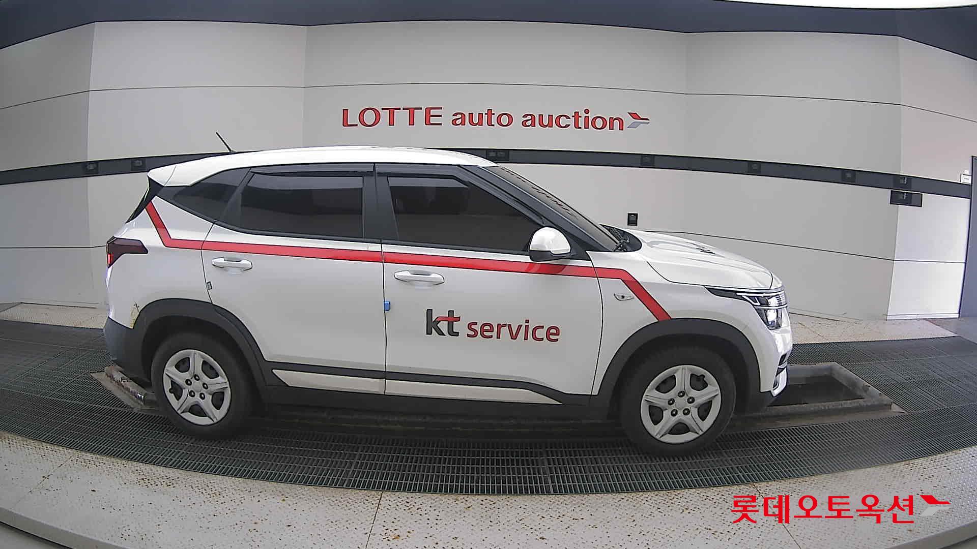 Kia Seltos 2020 Snow White Pearl из Кореи, фото 3