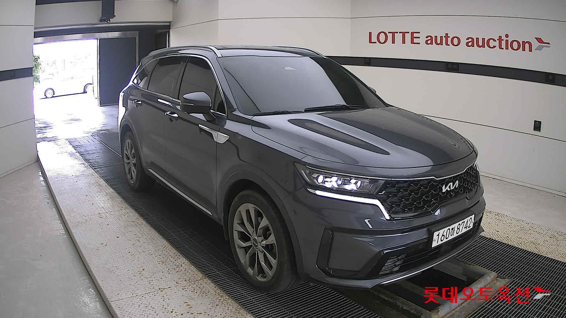 Kia Sorento 2022 Platinium Graphite из Кореи, фото 2