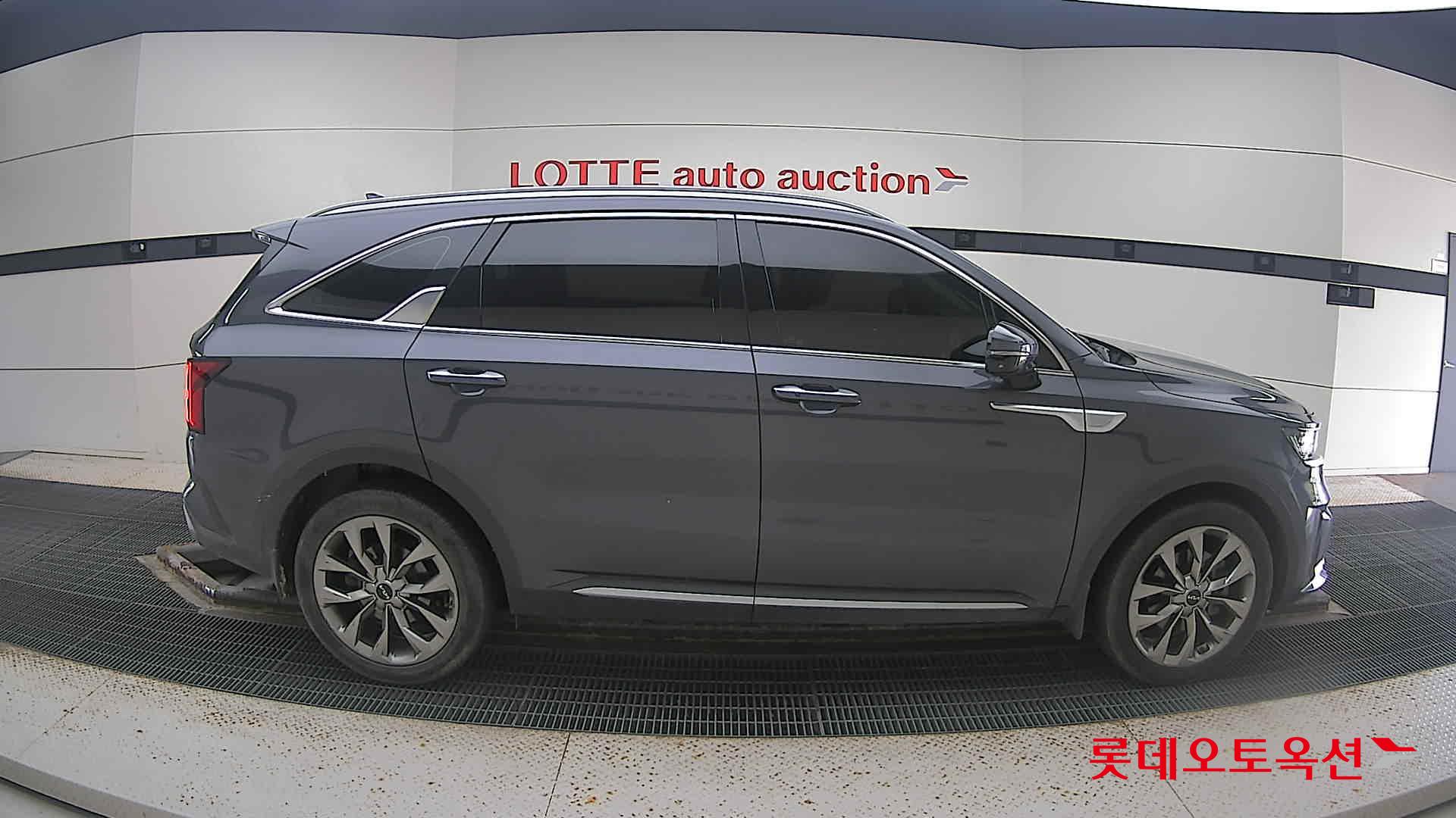 Kia Sorento 2022 Platinium Graphite из Кореи, фото 3