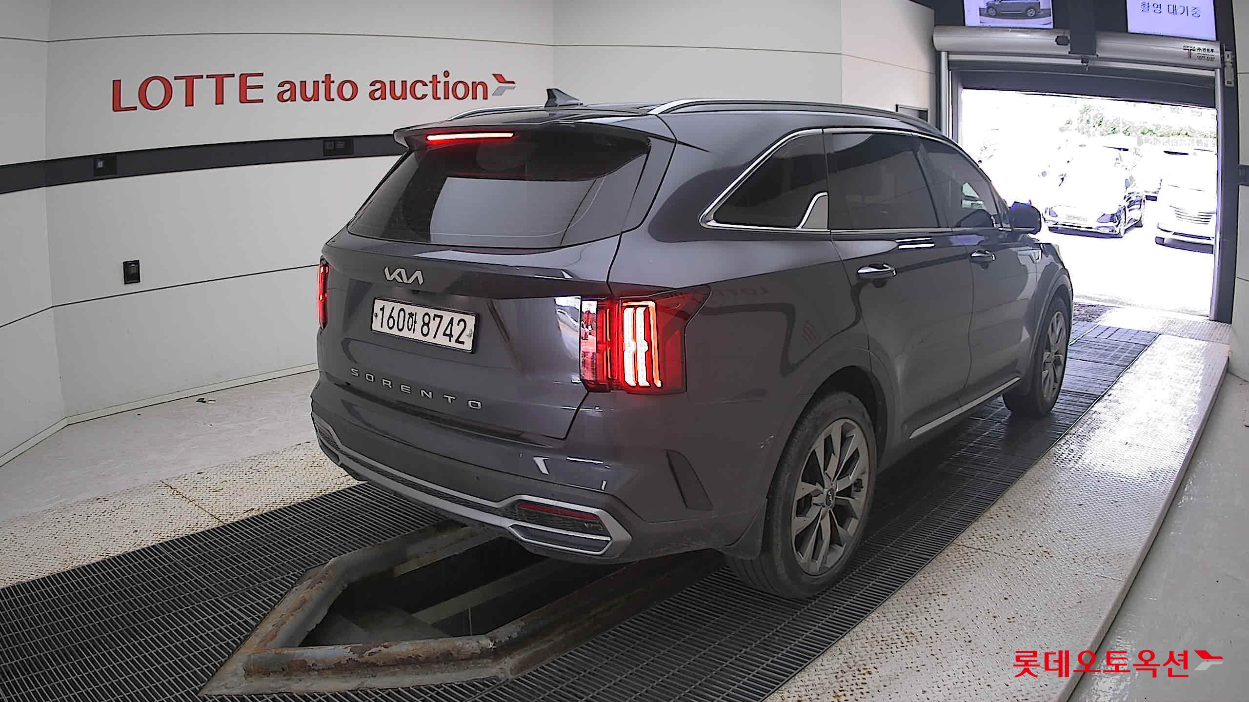Kia Sorento 2022 Platinium Graphite из Кореи, фото 4