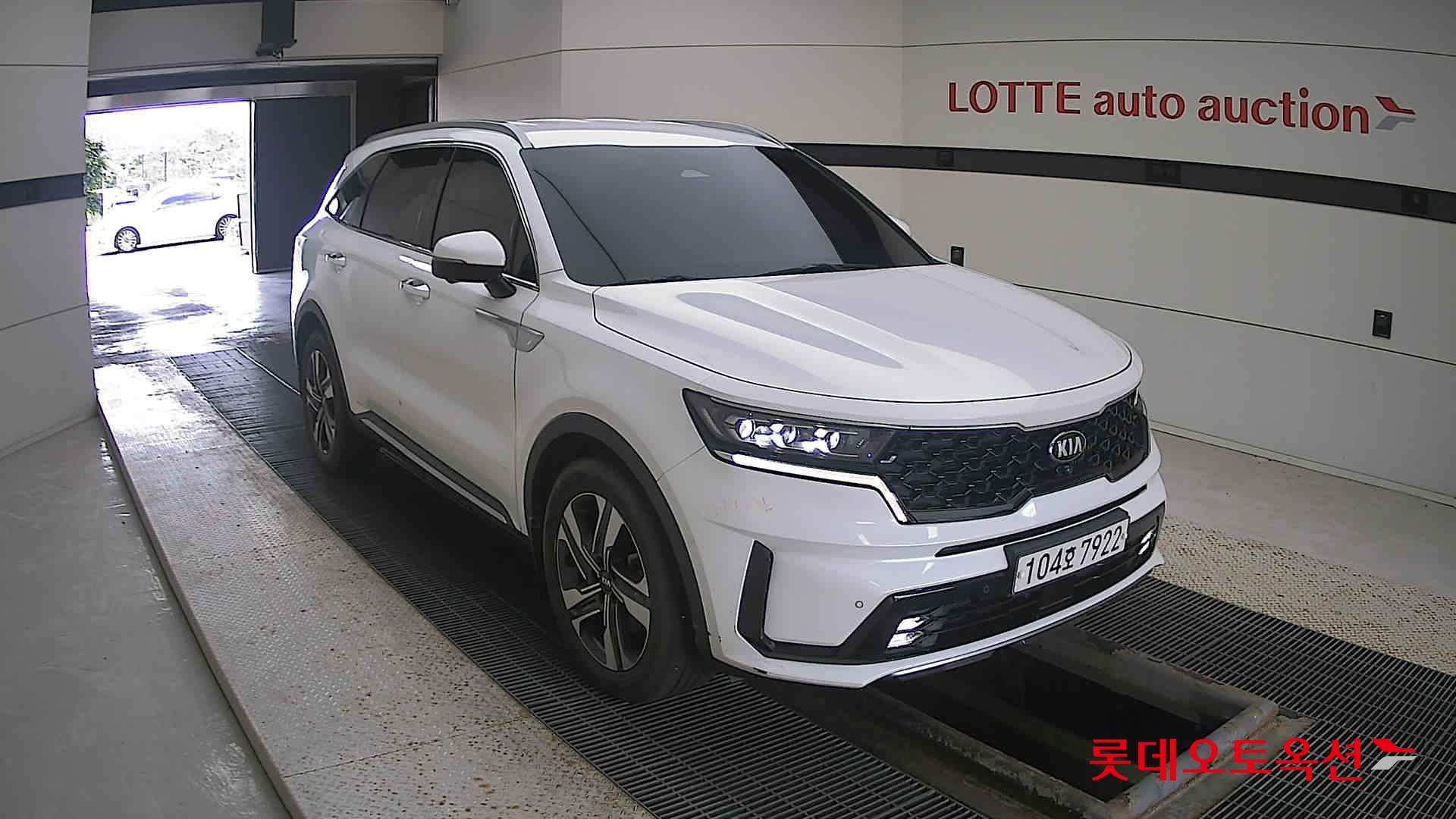 Kia Sorento Hybrid 2021 Snow White Pearl (optional) из Кореи, фото 2
