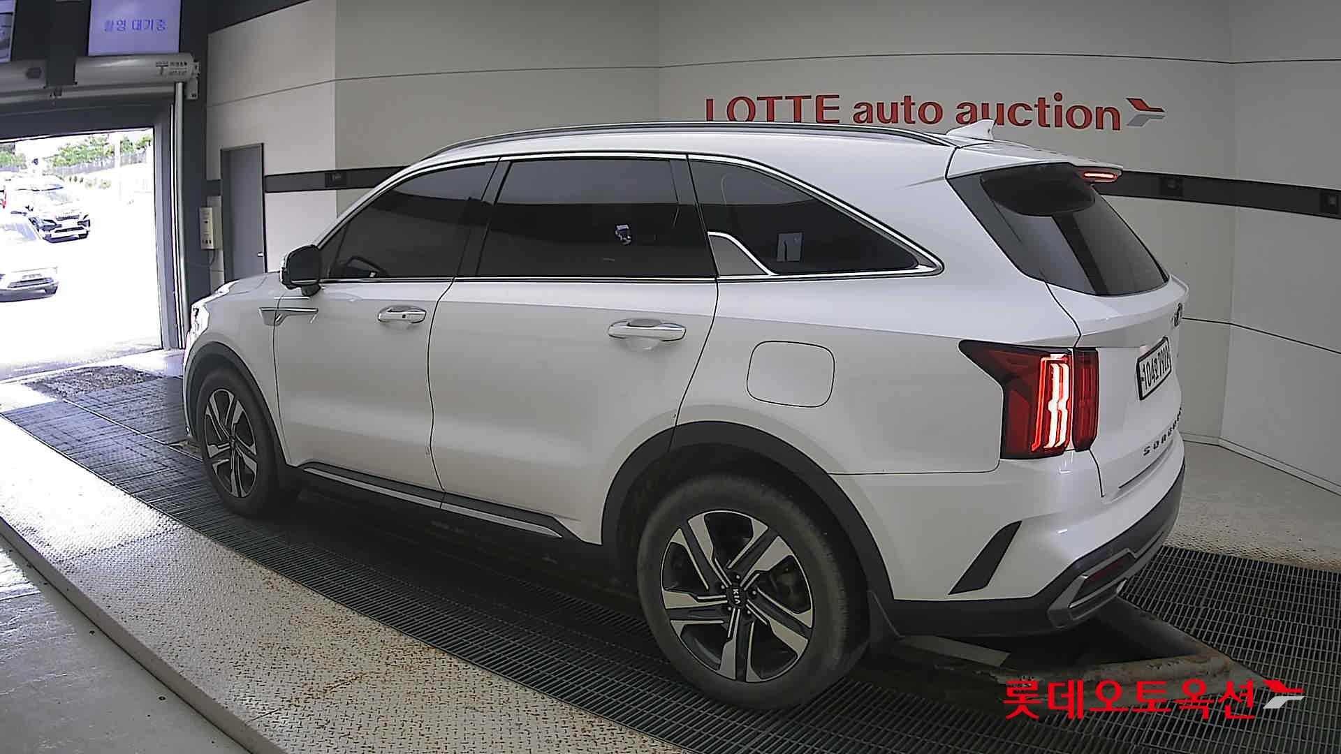Kia Sorento Hybrid id 3097987 из Кореи 10
