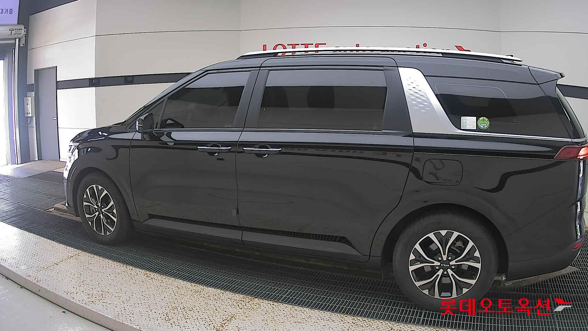 Kia Carnival id 3097980 из Кореи 11