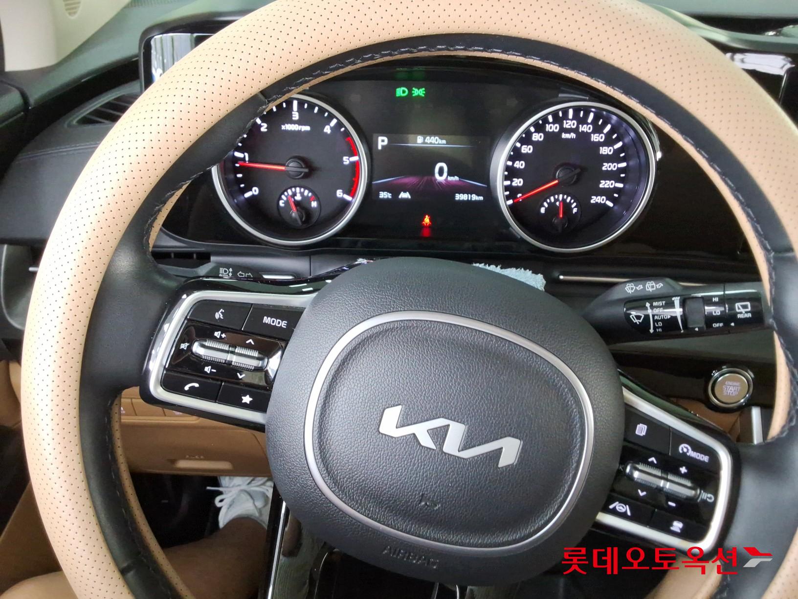 Kia Carnival id 3097980 из Кореи 29