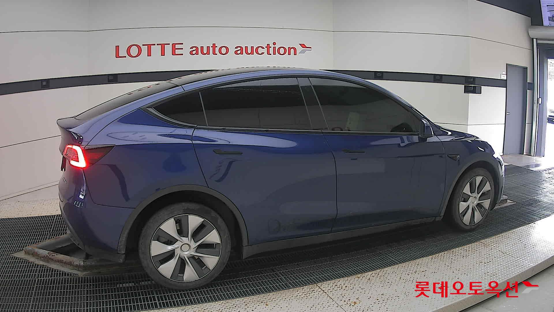 تسلا MODEL Y