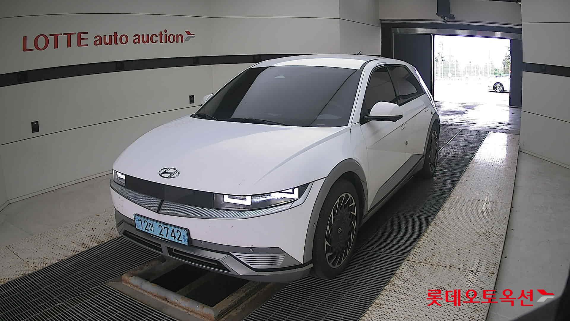 هيونداي - أيونيك (2022)