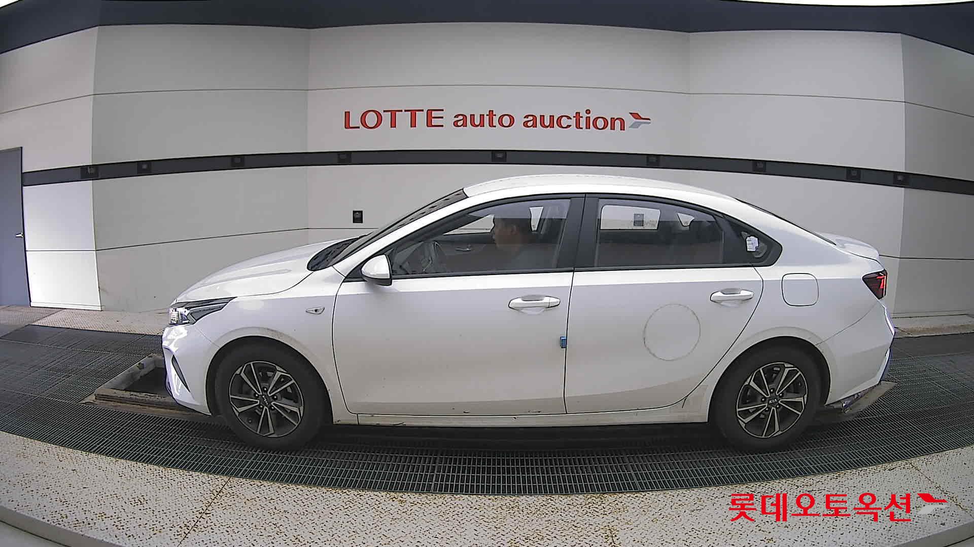 Kia K3 id 3097975 из Кореи 7