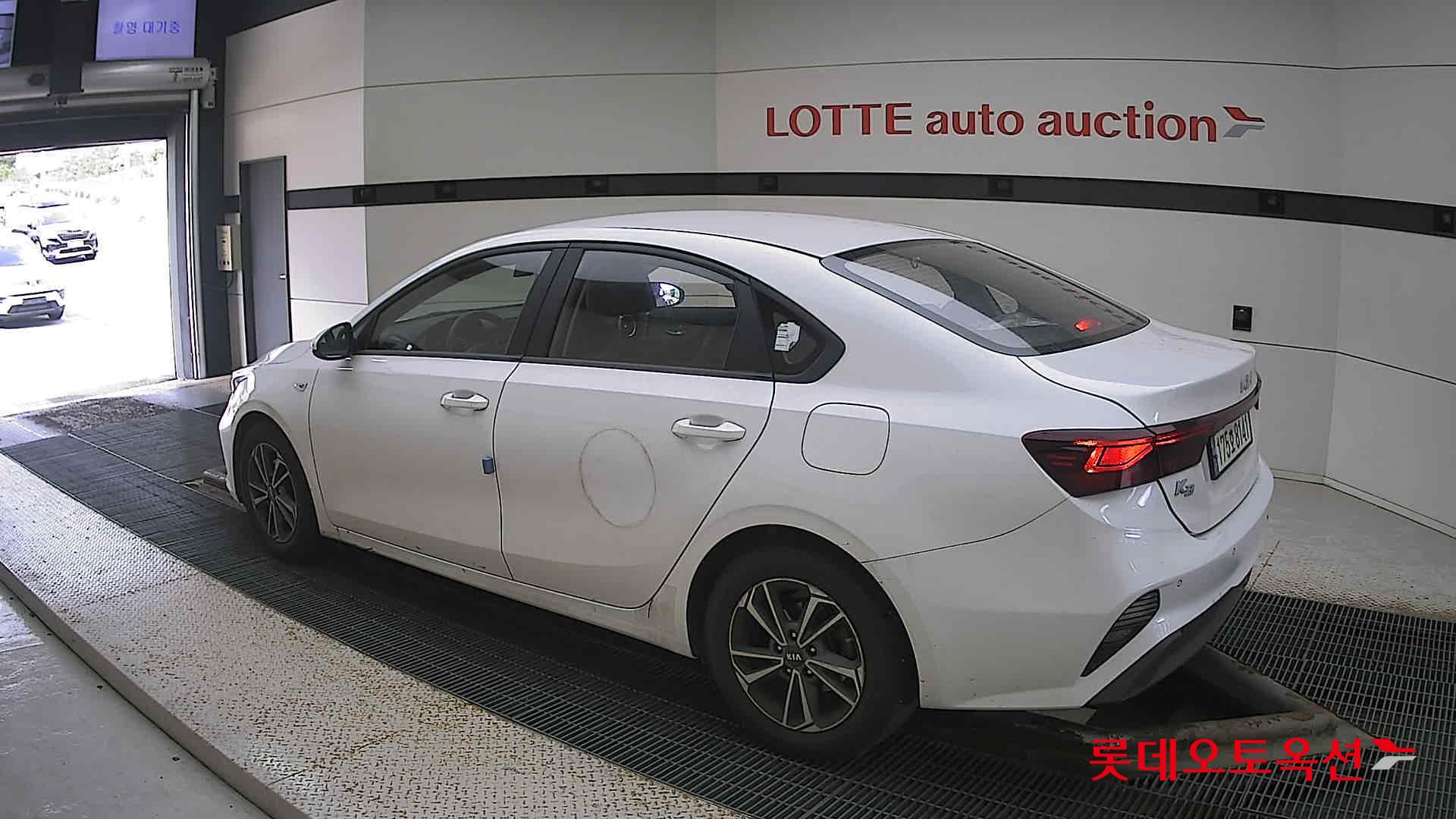 Kia K3 id 3097975 из Кореи 10