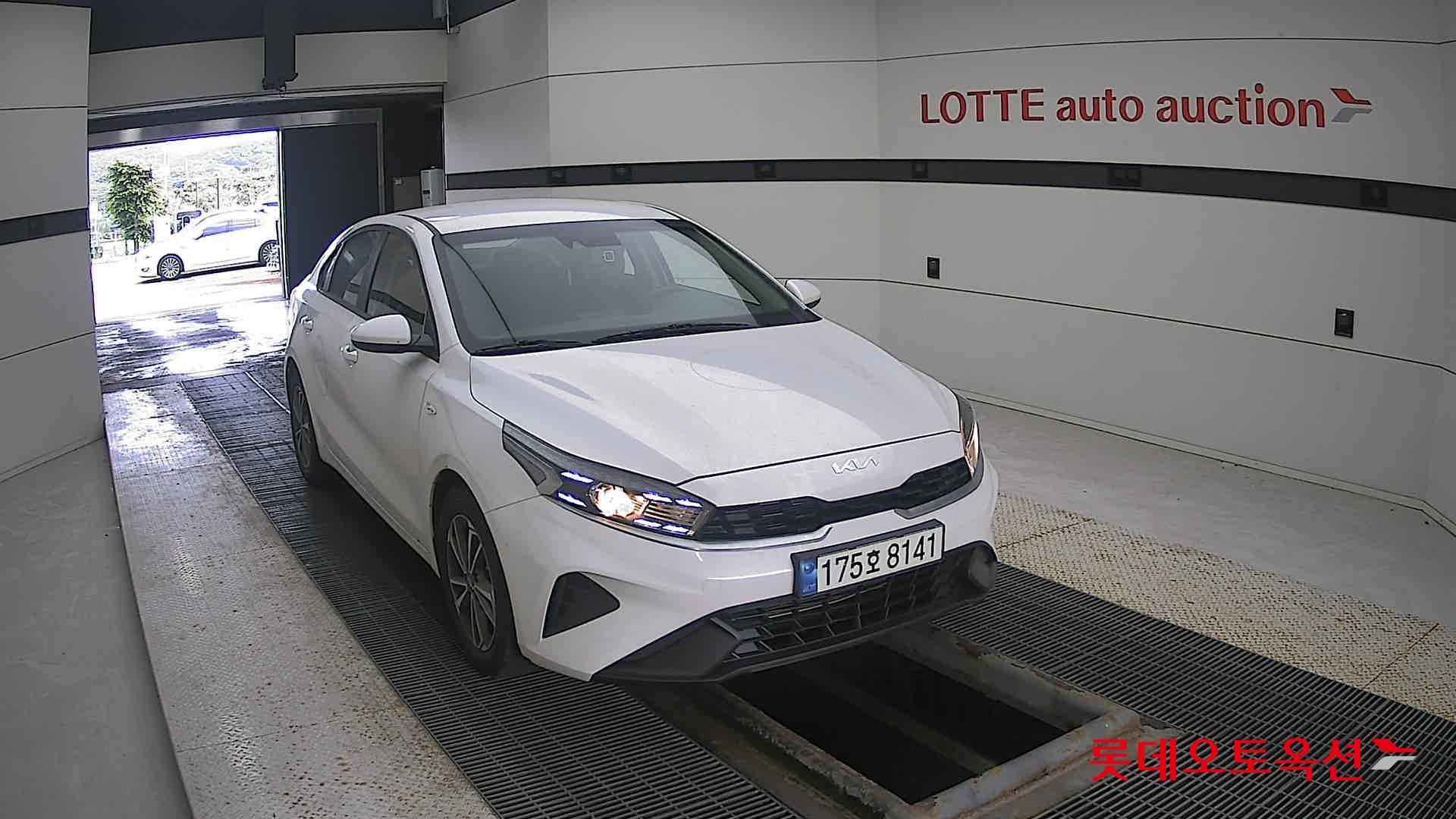 Kia K3 id 3097975 из Кореи 15