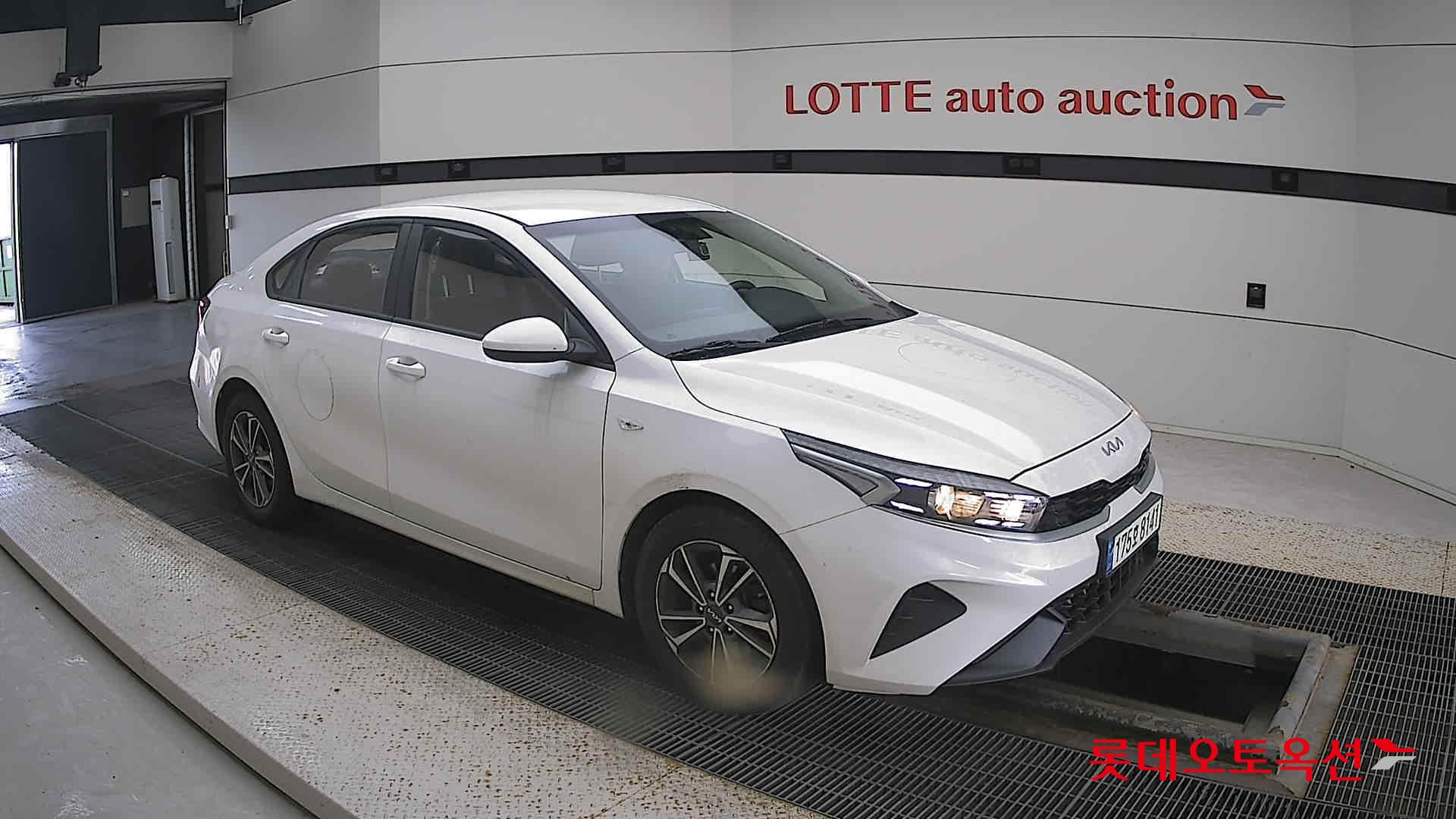 Kia K3 id 3097975 из Кореи 16