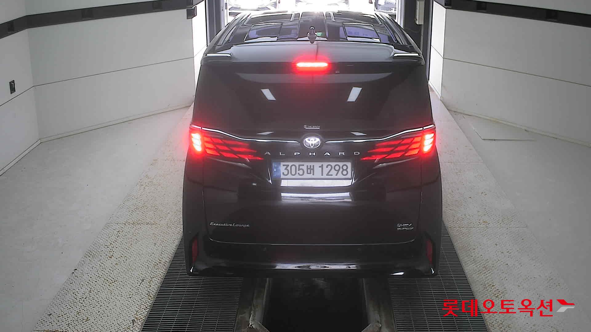 Toyota Toyota Alphard Hybrid 2024 Черный из Кореи, фото 5
