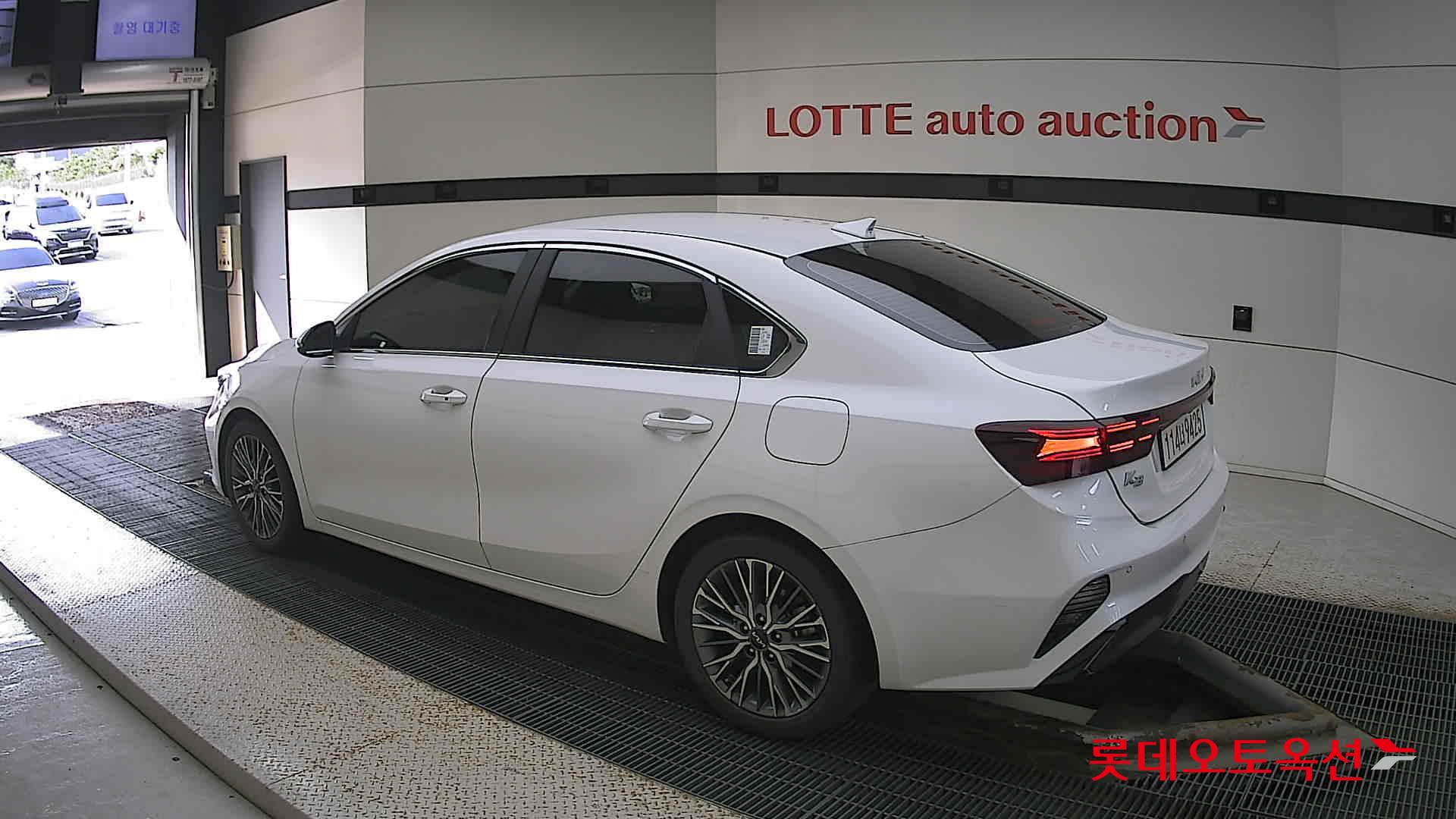 Kia K3 id 3057639 из Кореи 10