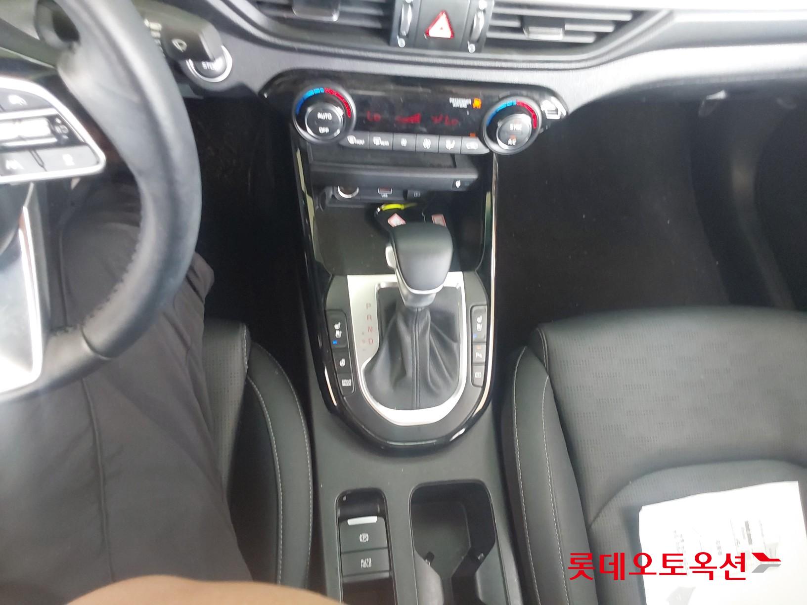 Kia K3 id 3057639 из Кореи 32