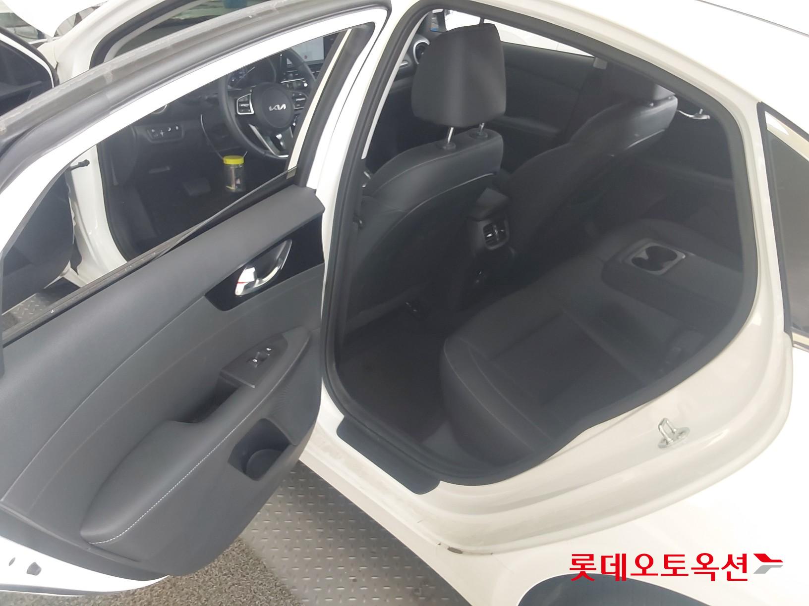 Kia K3 id 3057639 из Кореи 36