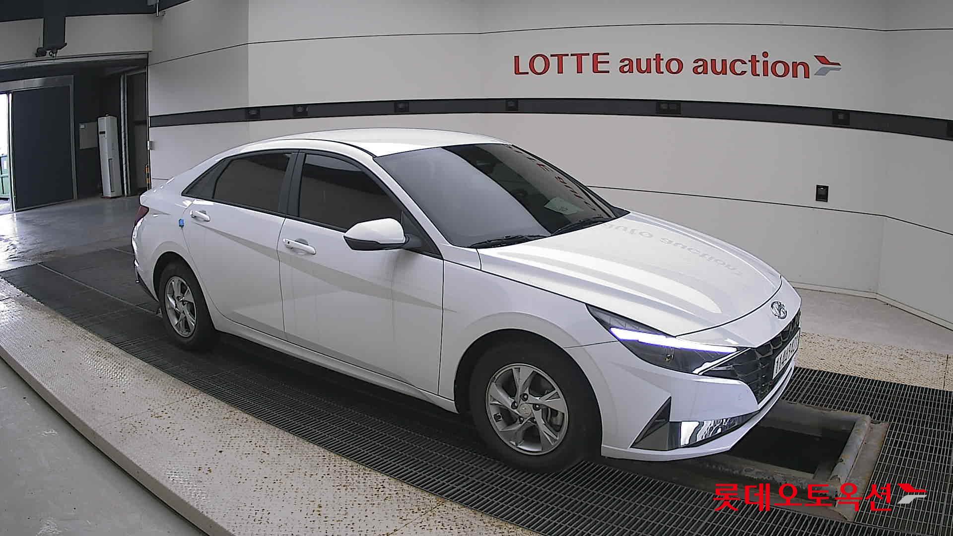 Hyundai Avante id 3062734 из Кореи 16