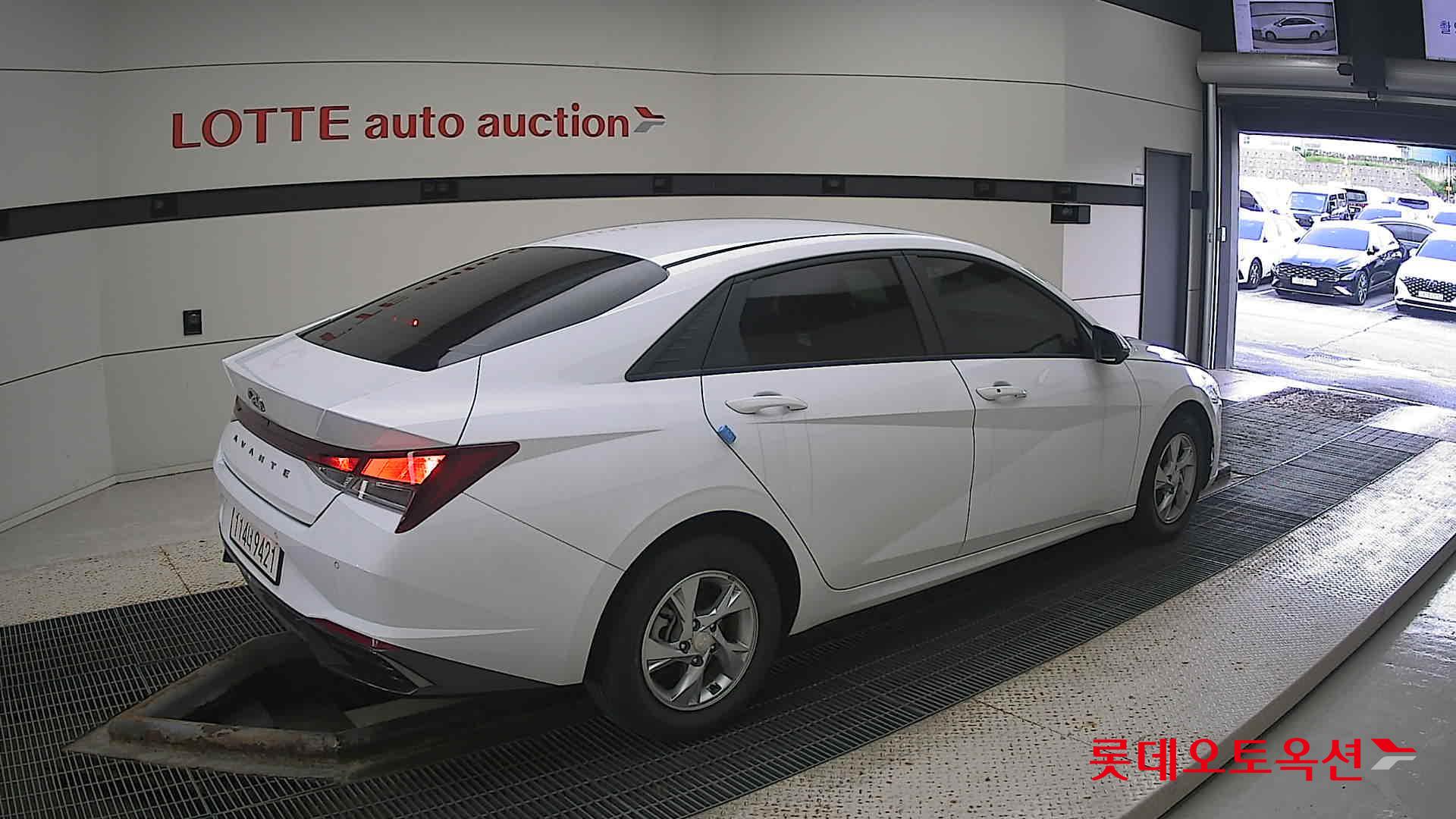 Hyundai Avante id 3062734 из Кореи 19