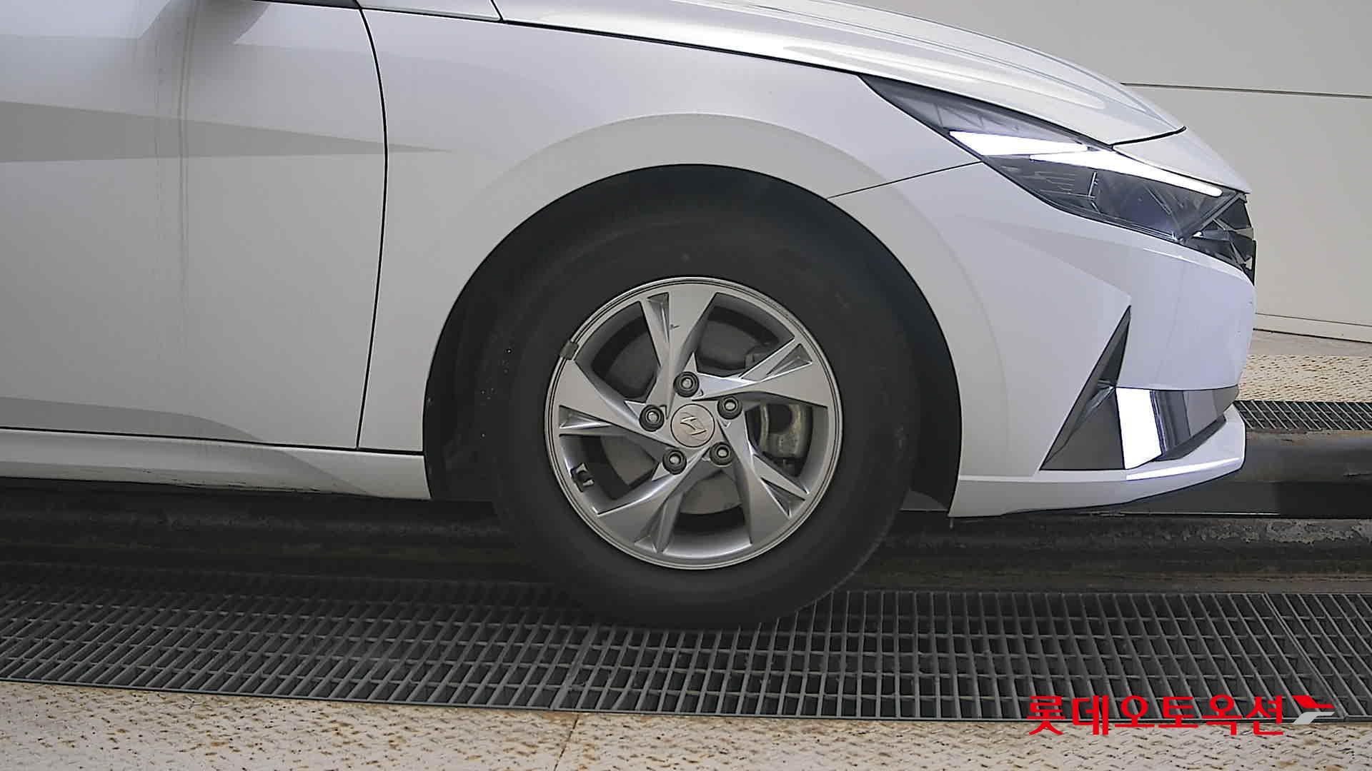 Hyundai Avante id 3062734 из Кореи 23