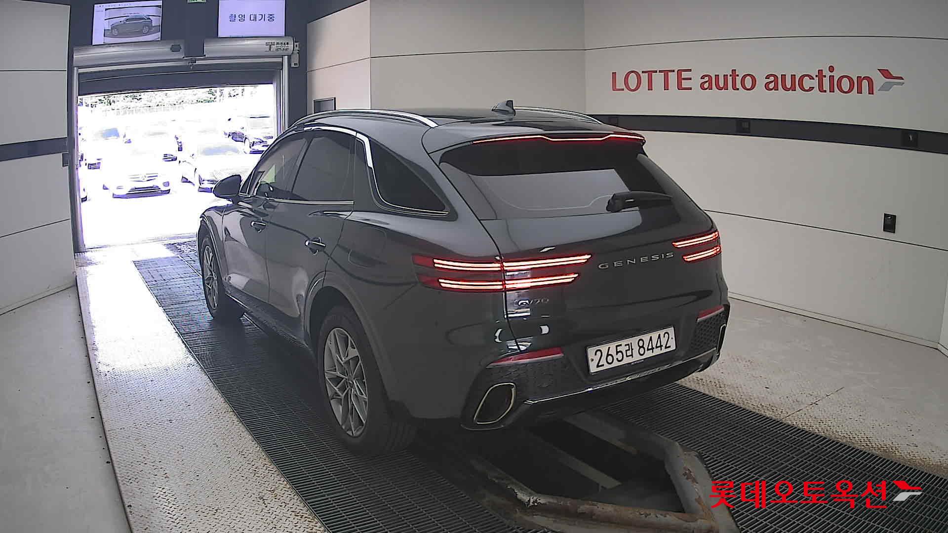 Hyundai GV70 id 3057682 из Кореи 9