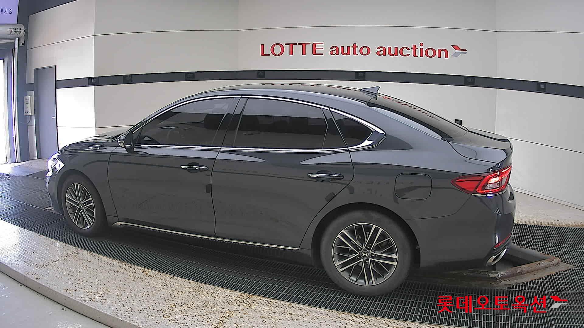 Hyundai Grandeur id 3057685 из Кореи 11