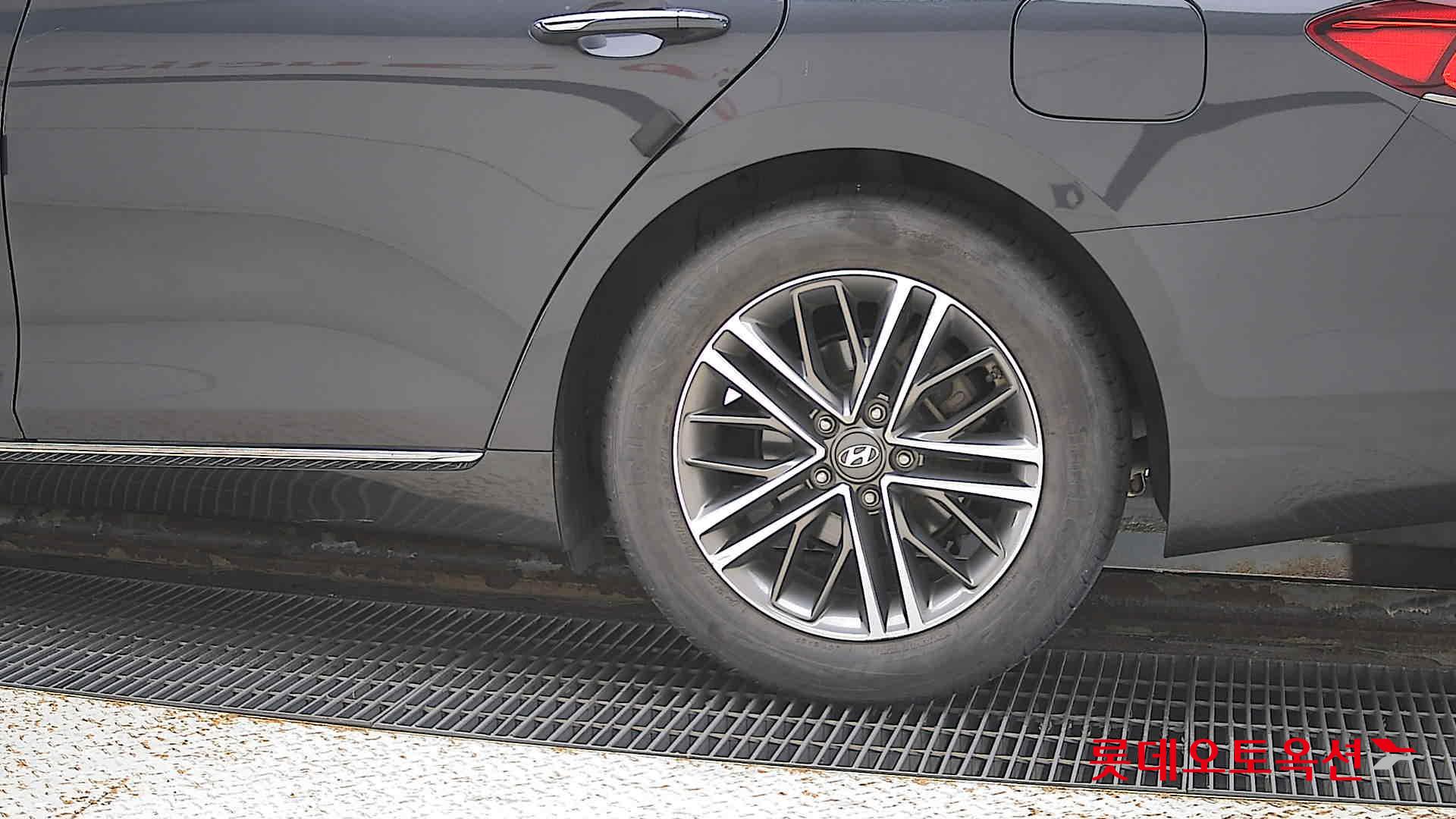 Hyundai Grandeur id 3057685 из Кореи 22