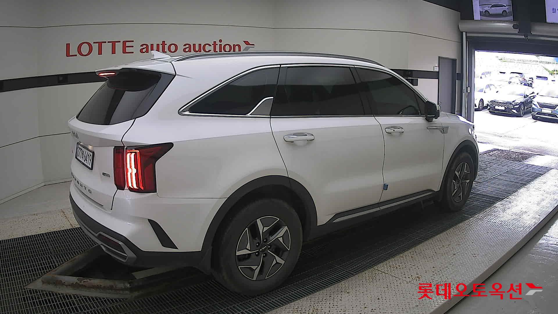 Kia Sorento Hybrid id 3052557 из Кореи 19