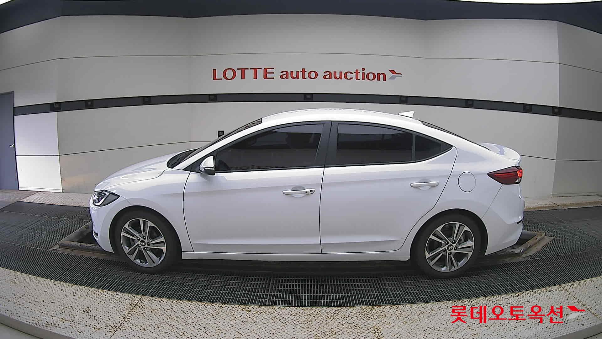 Hyundai Avante id 3052521 из Кореи 7