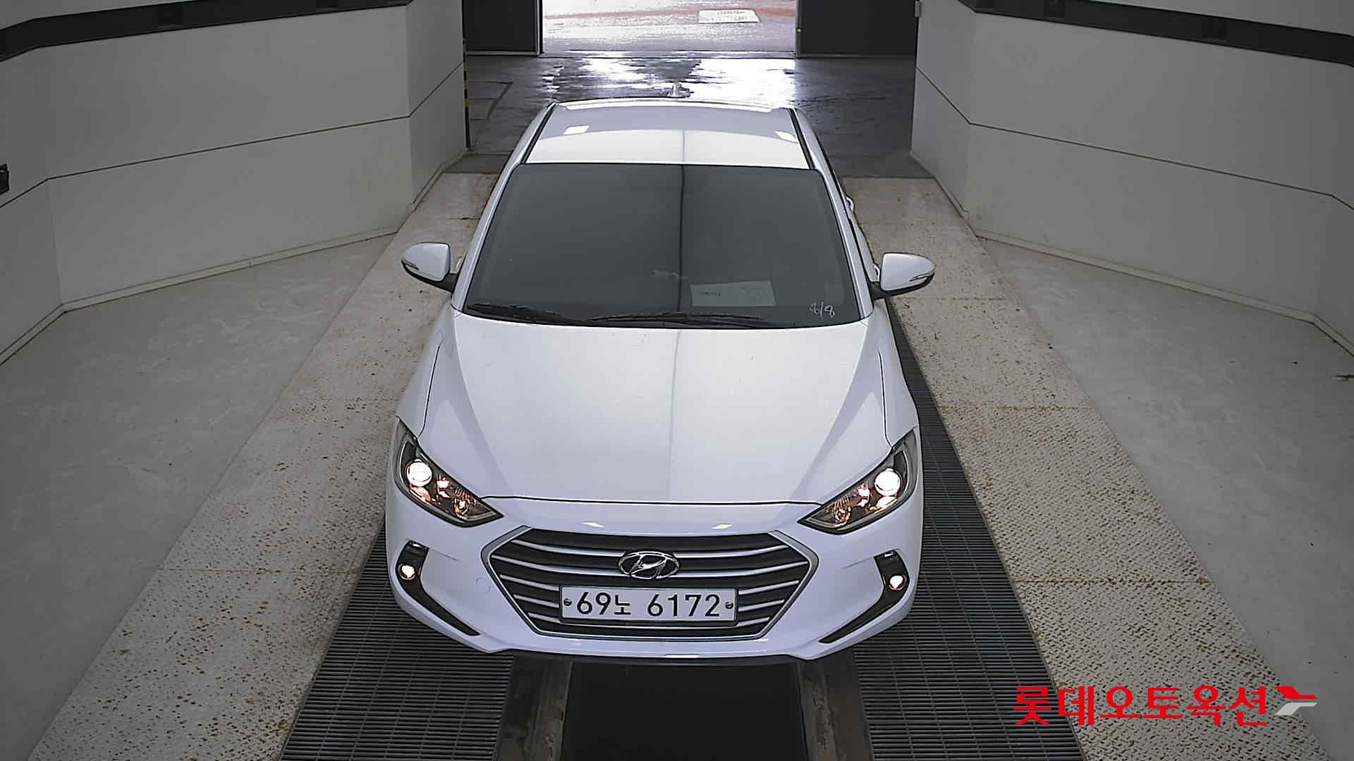 Hyundai Avante id 3052521 из Кореи 8